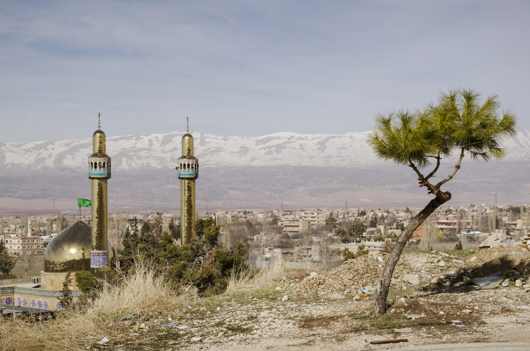 Die Moschee von Baalbek in Libanon mit Blick auf die Grenze zu Syrien