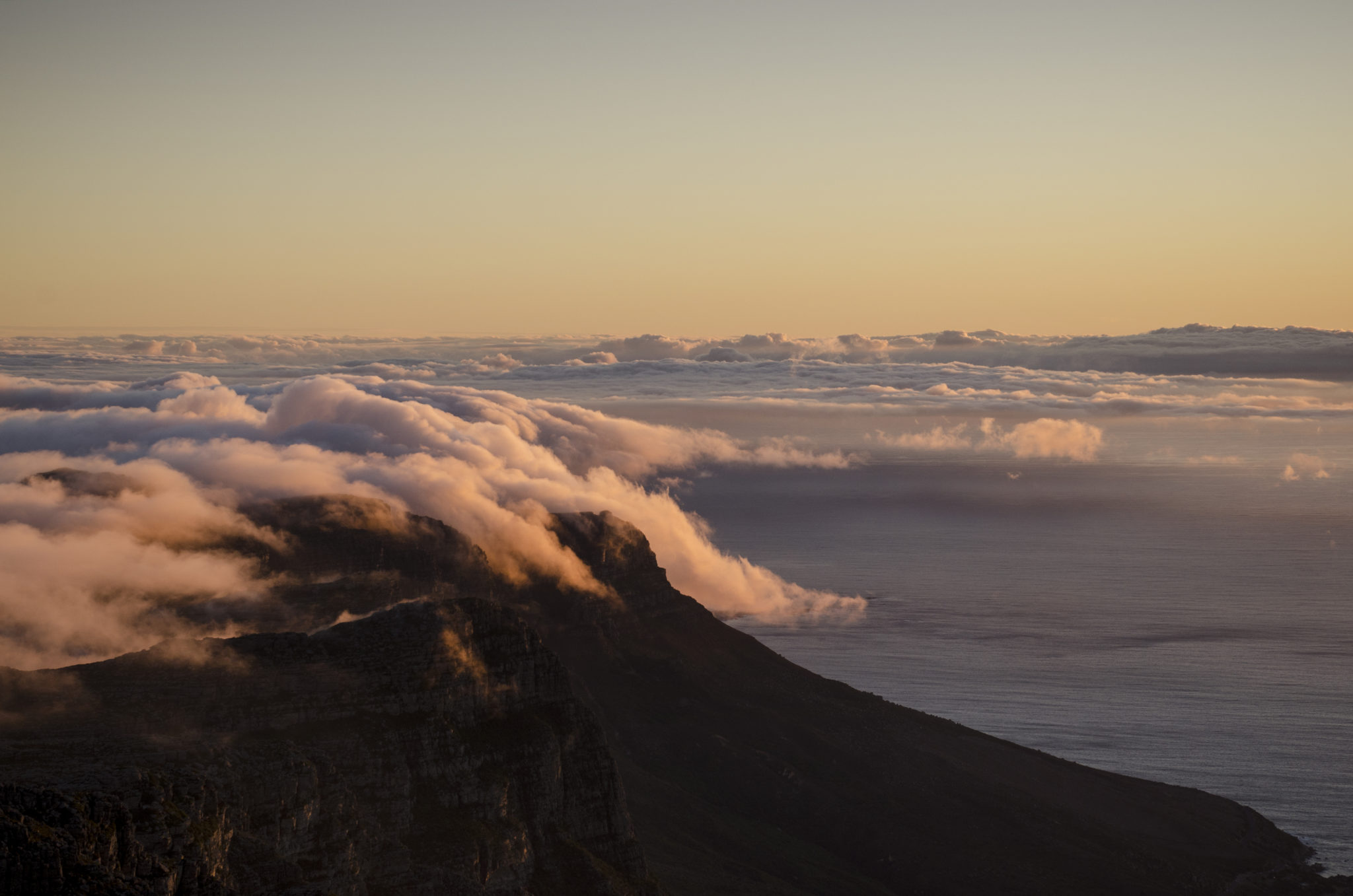 Sonnenuntergang auf dem Tafelberg in Kapstadt
