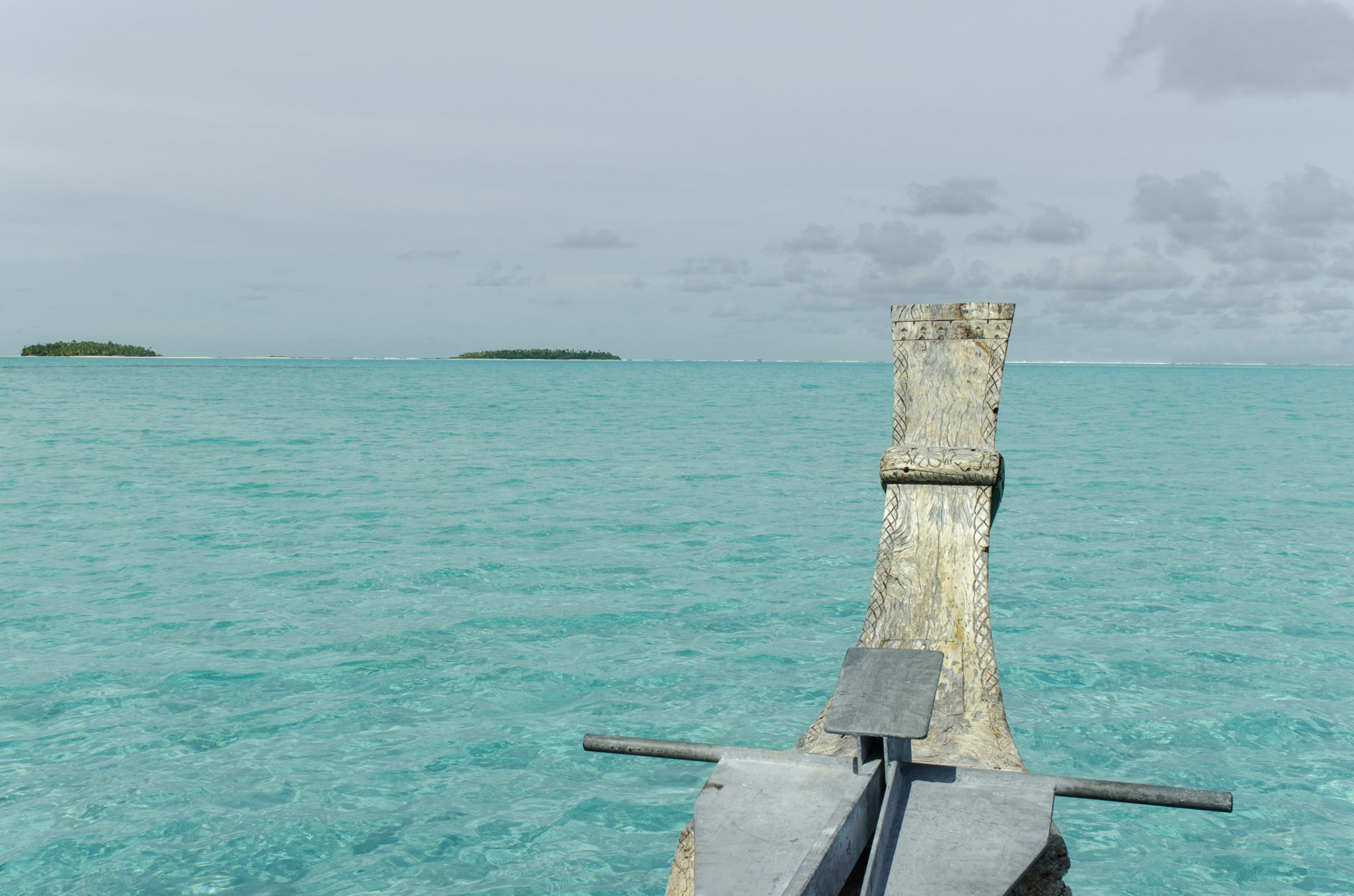 Akis Wohnzimmer Aitutaki auf den Cookinseln vom Boot aus