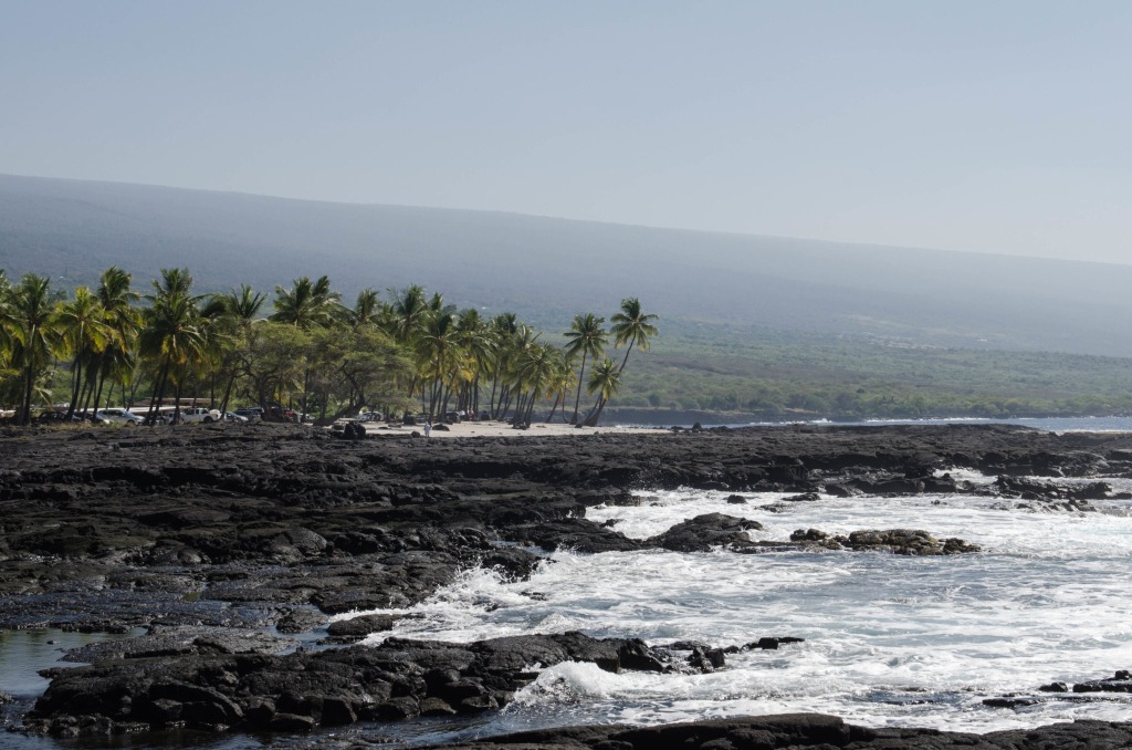 Hawaii Rundreise: Vulkangestein trifft Meeresrauschen auf Big Island