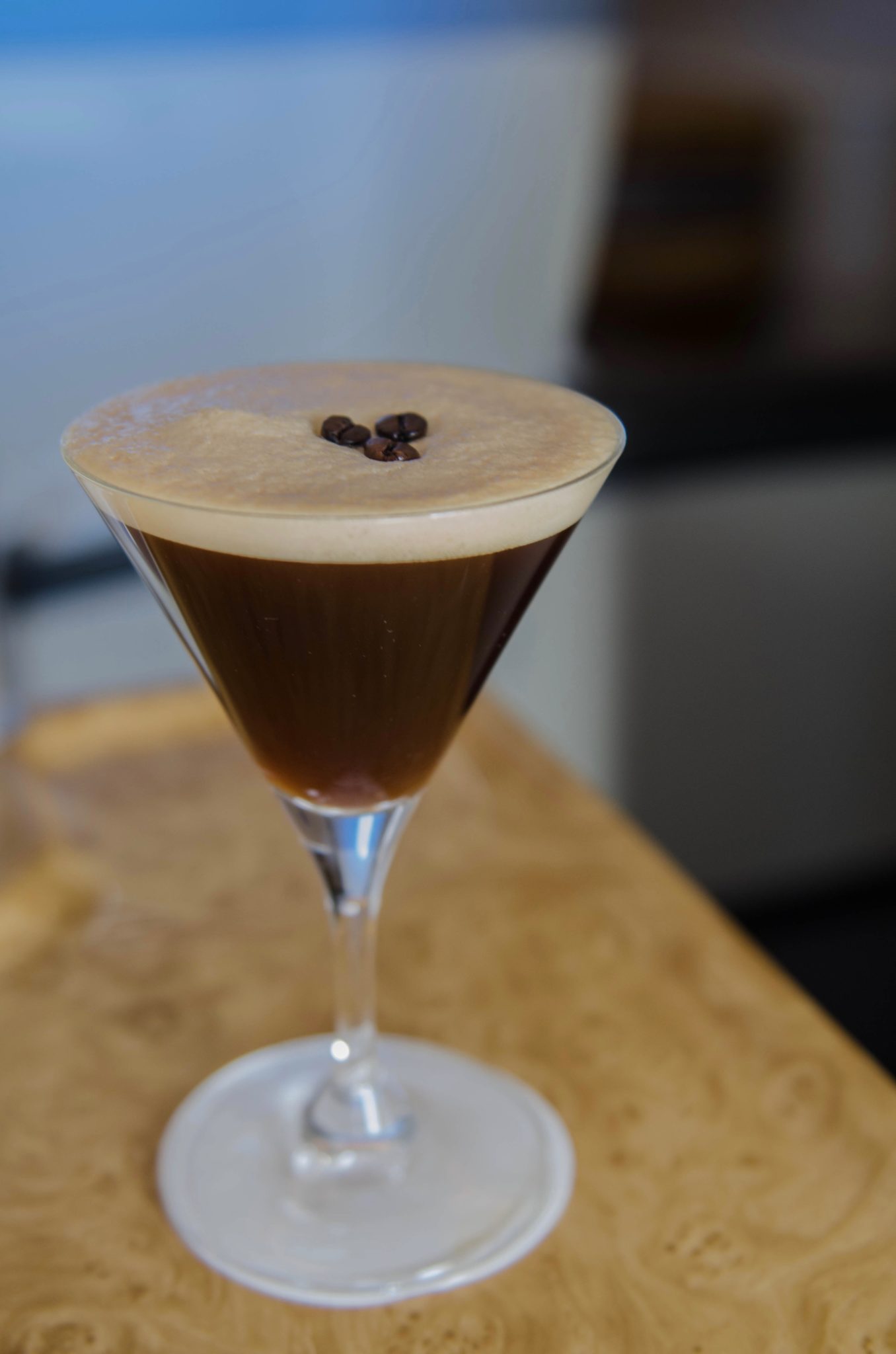 Emirates Business Class A380: Espresso Martini schmeckt in der Luft besonders gut