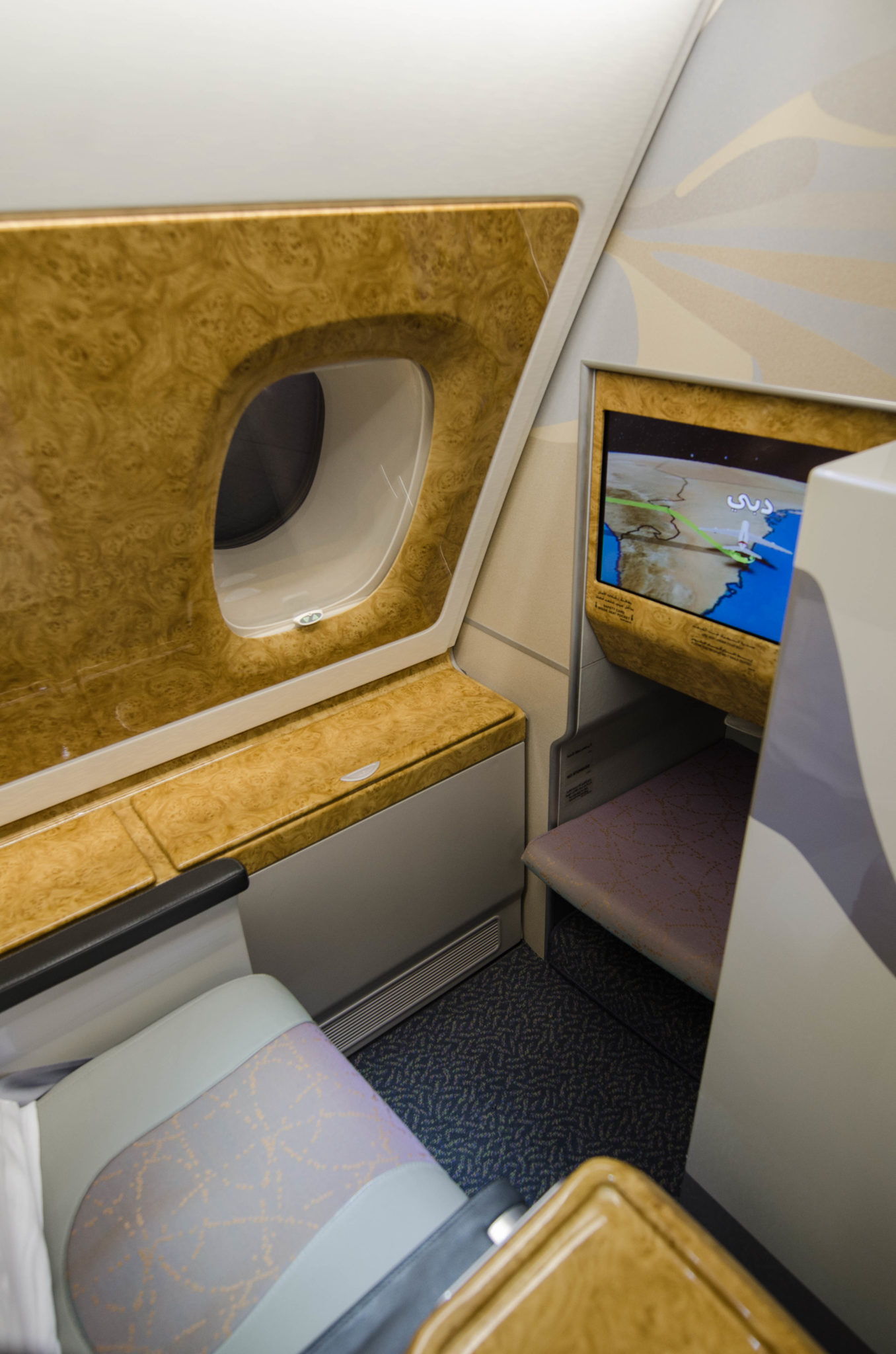 Die Technik in der Emirates A380 Business Class ist auf höchstem Standard.