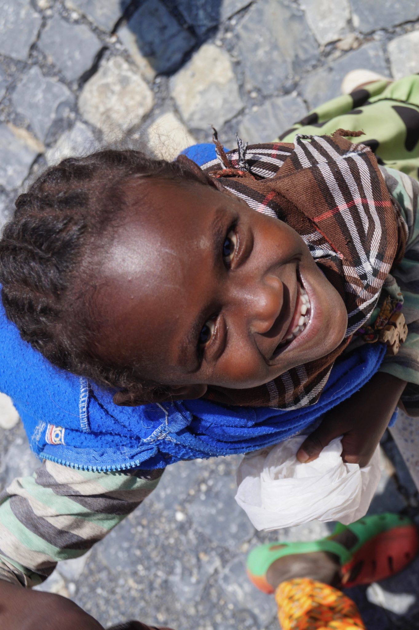 Kids begegnet man auf einer Äthiopien Rundreise immer wieder