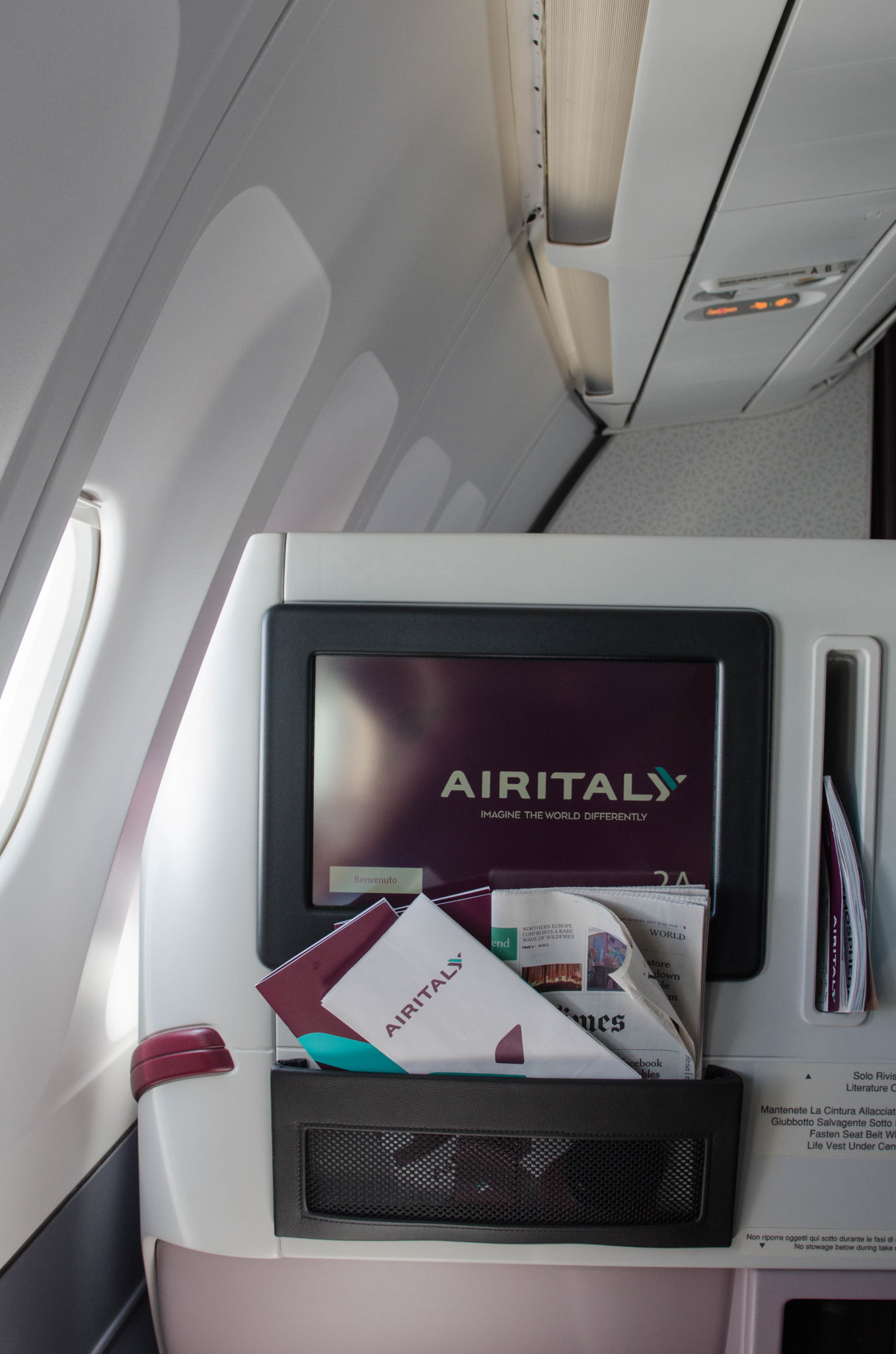 Die Sitze in der Air Italy Business Class auf dem Flug von Mailand nach New York