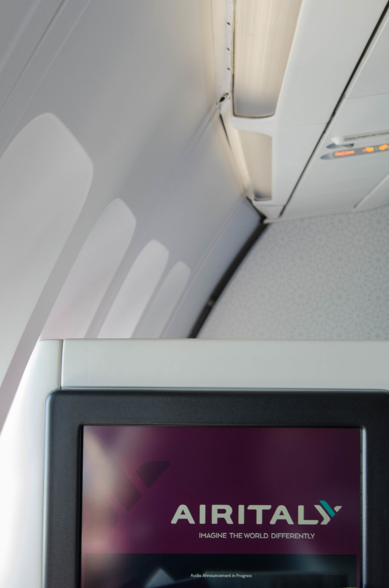 Die Ausstattung in der Air Italy Business Class auf dem Flug von Mailand nach New York