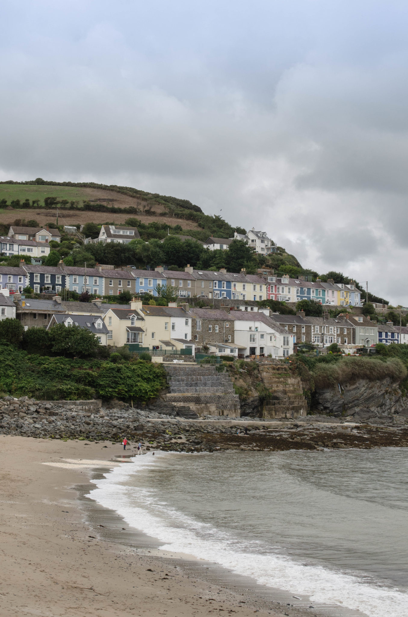 Der Strand von New Quay ist mystisch