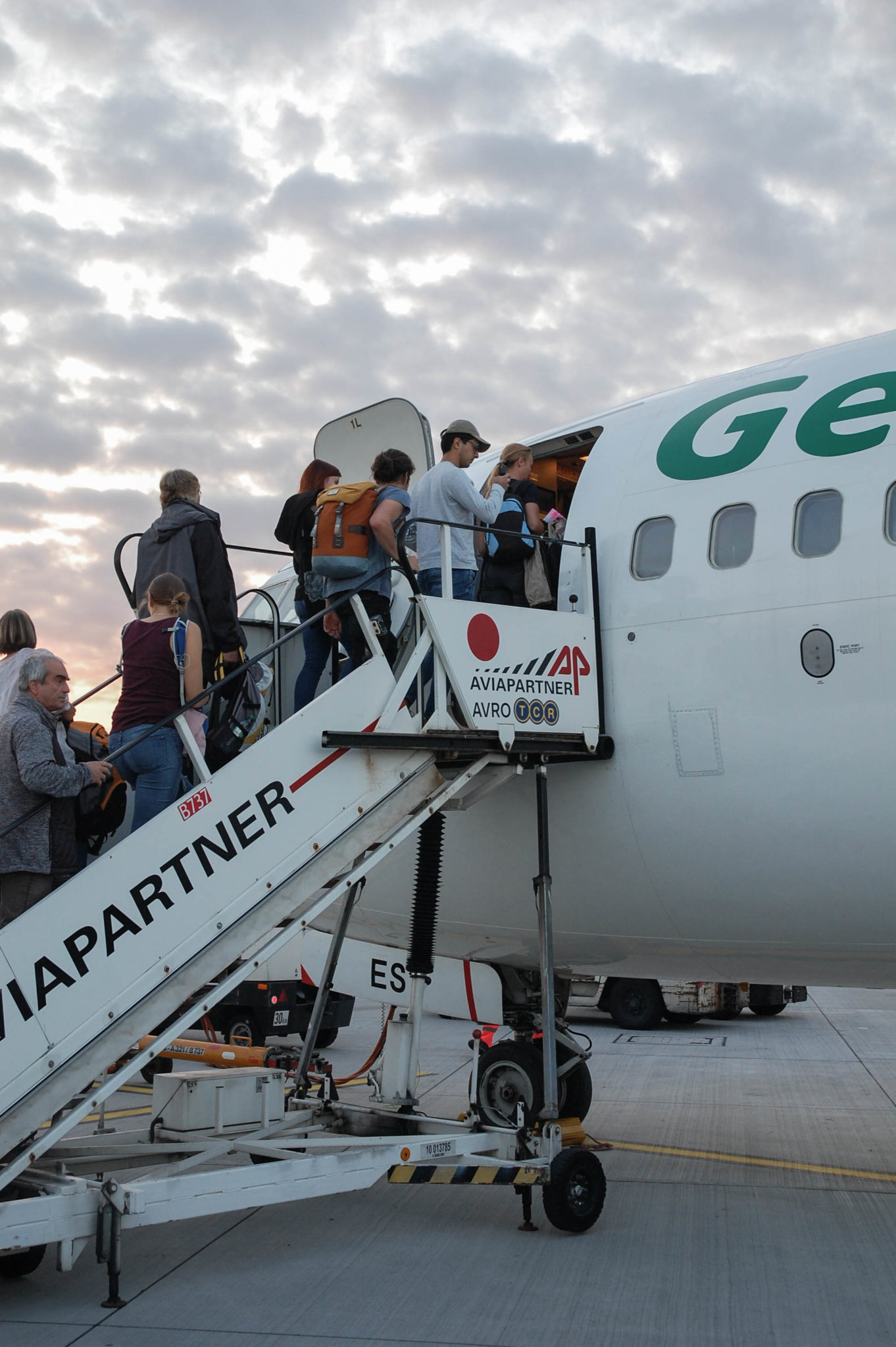 Germania Bewertung: In der Economy Class des B737-700 von Düsseldorf nach Ponta Delgada