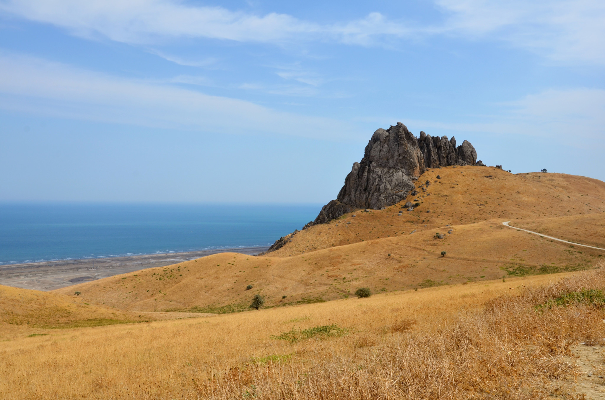 Zu den Aserbaidschan Sehenswürdigkeiten gehört auch der Berg Besh Barmag