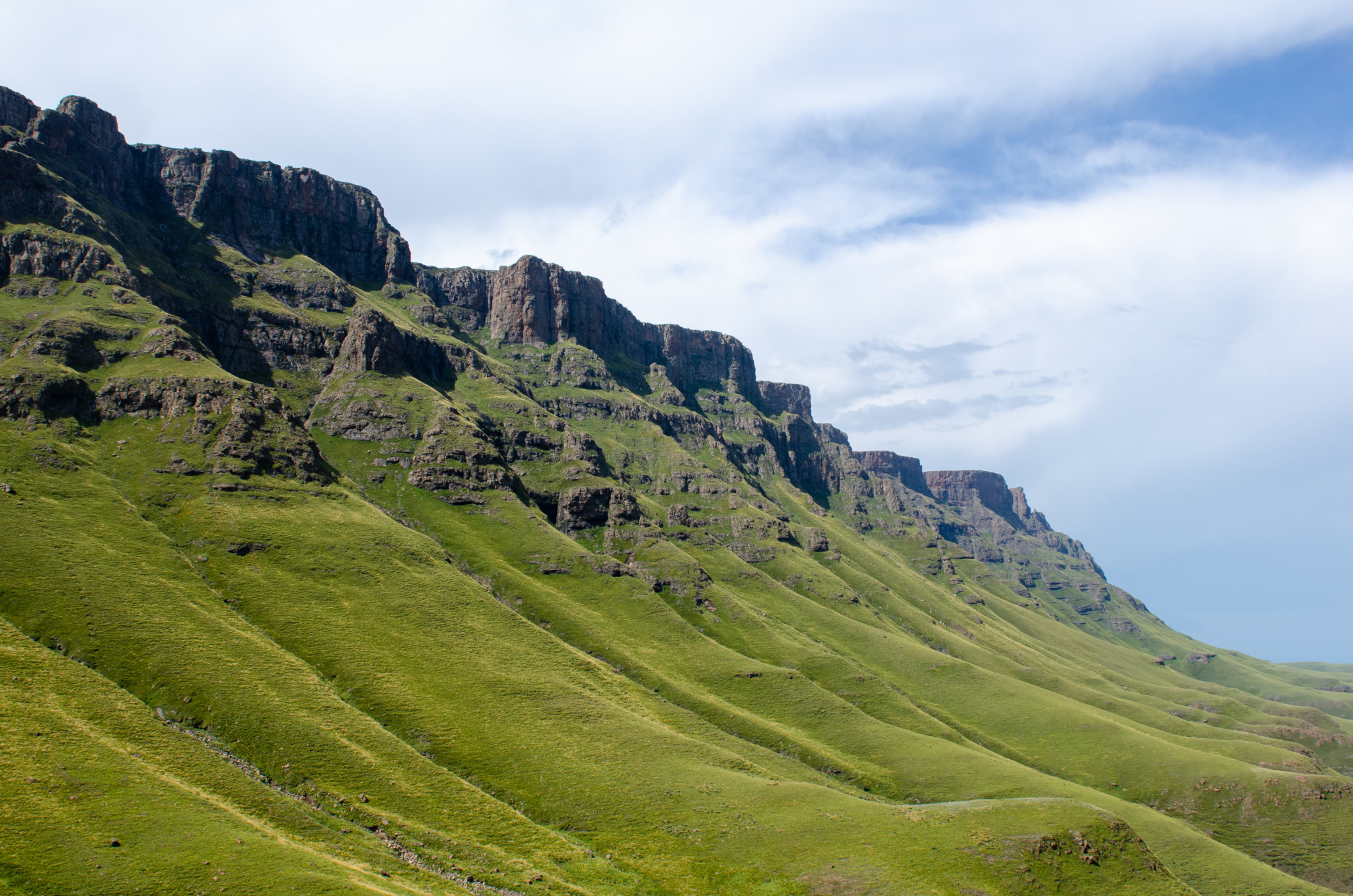 Die Drakensberge sind der Grund für einen Roadtrip auf dem Sani-Pass