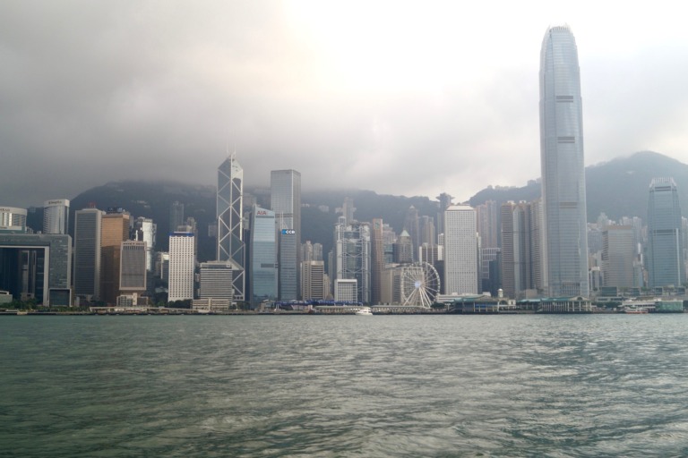 Sehenswürdigkeiten in Hongkong sieht man am besten von Kowloon aus