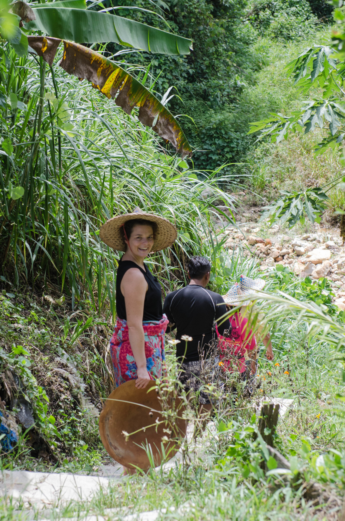 Im Fluss zum traditionellen Zinngießen in Ranong