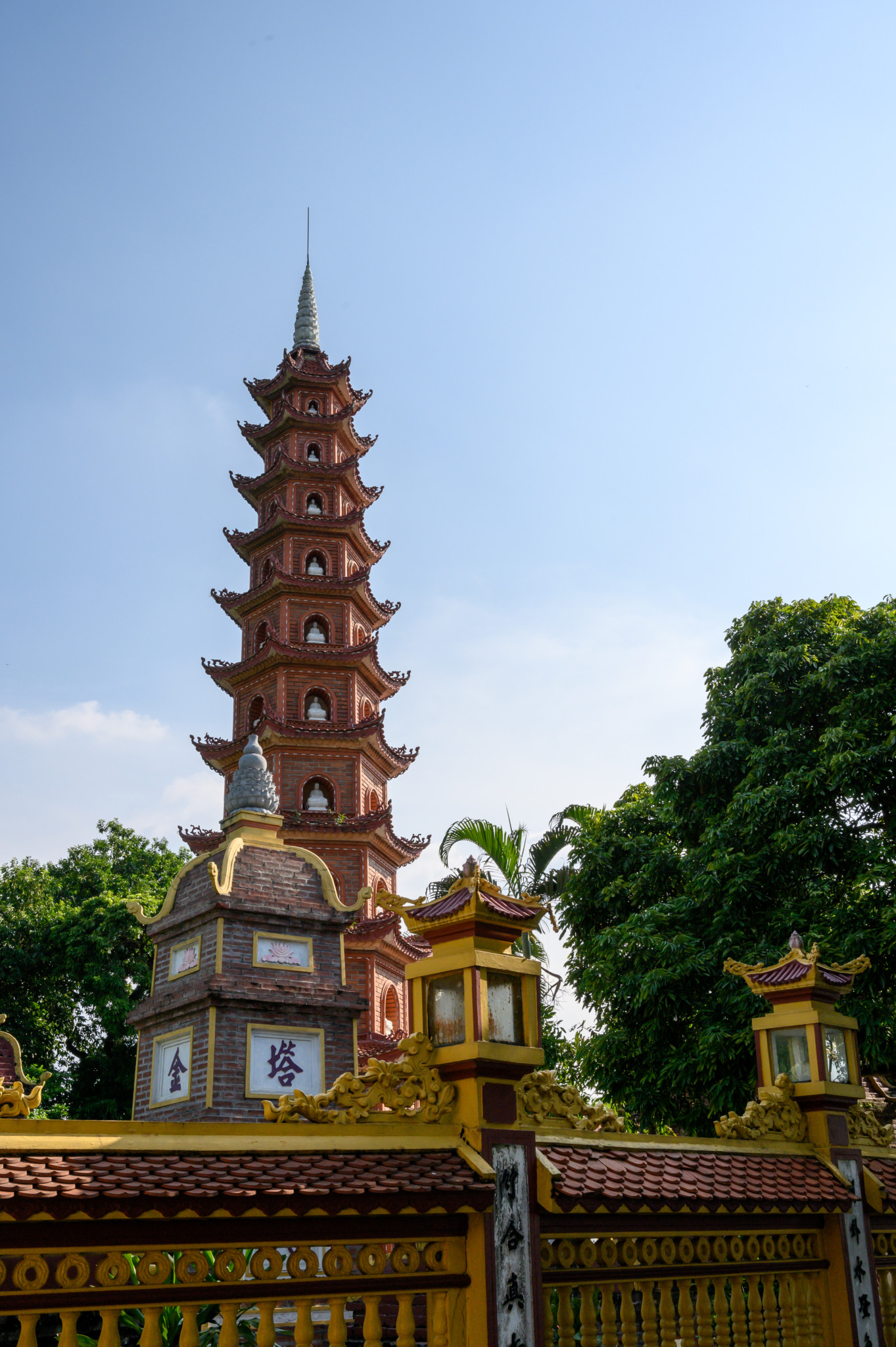 Die Tran Quoc Pagode in der vietnamesischen Stadt Hanoi