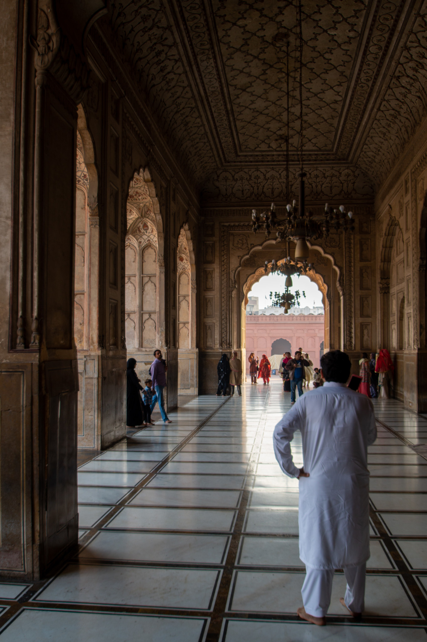 Die Badshahi Moschee ist eine der wichtigsten Lahore Sehenswürdigkeiten