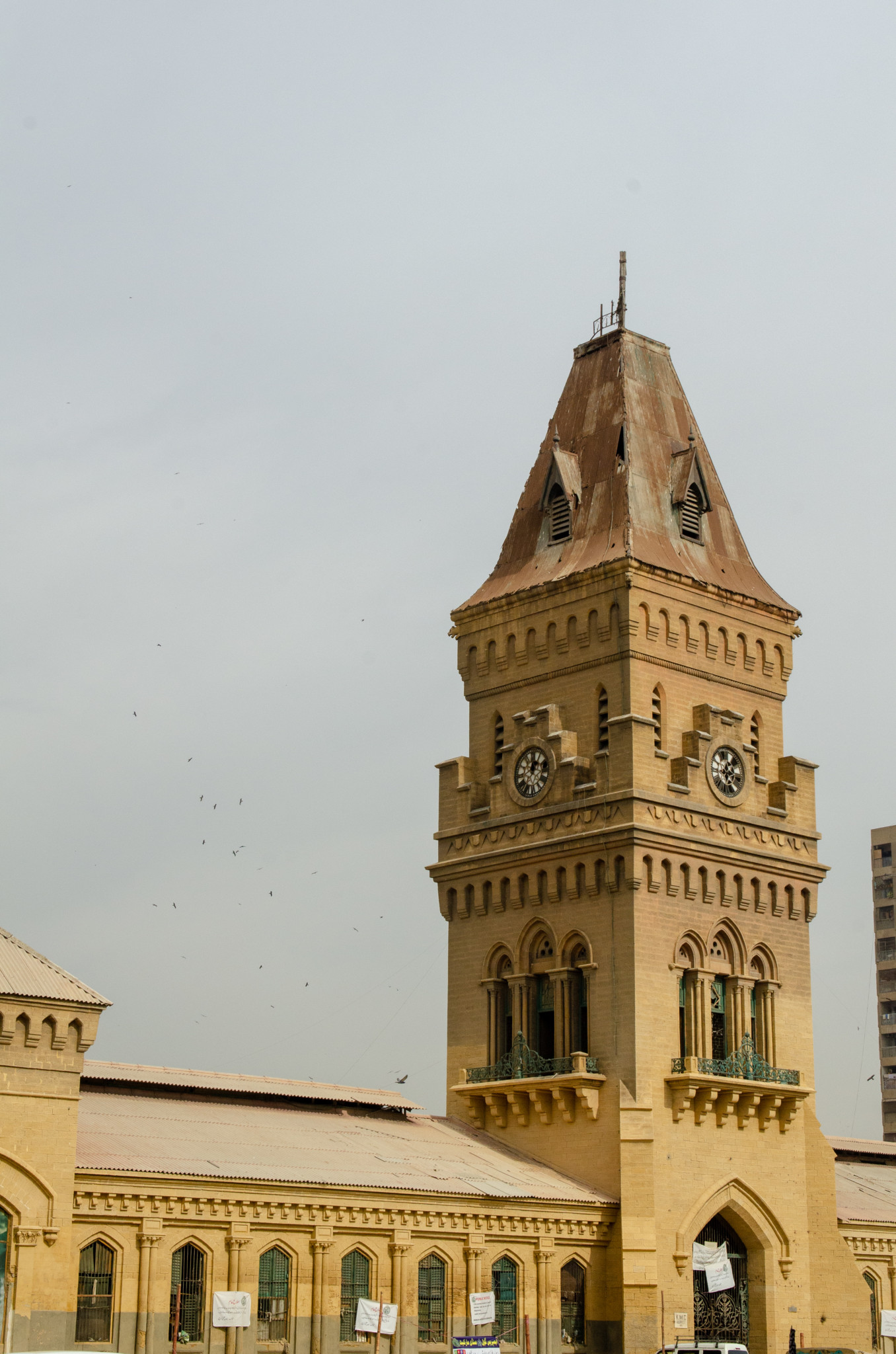 Turm des Empress Market in Karachi