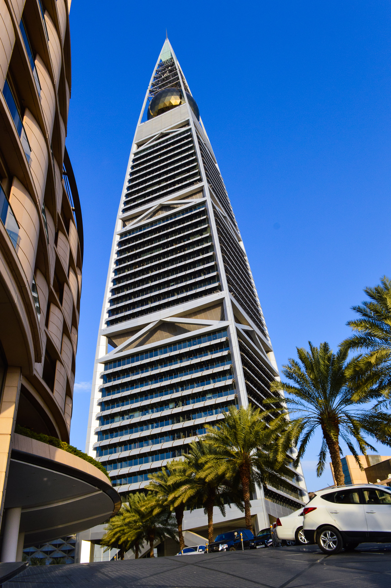Al Faisaliah Tower in Riyadh