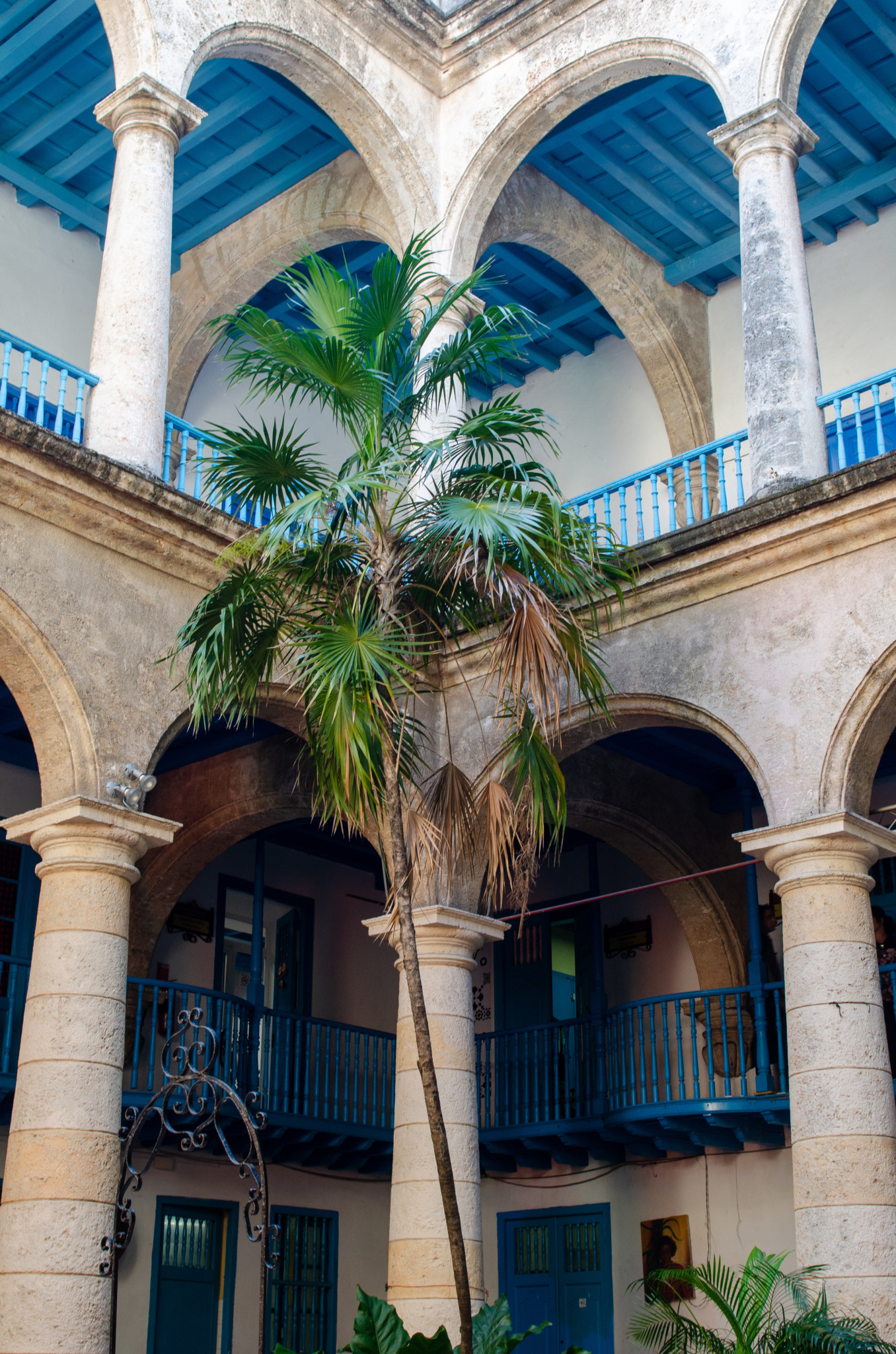 Häufig ist der Innenhof der Museen in Havanna besonders schön
