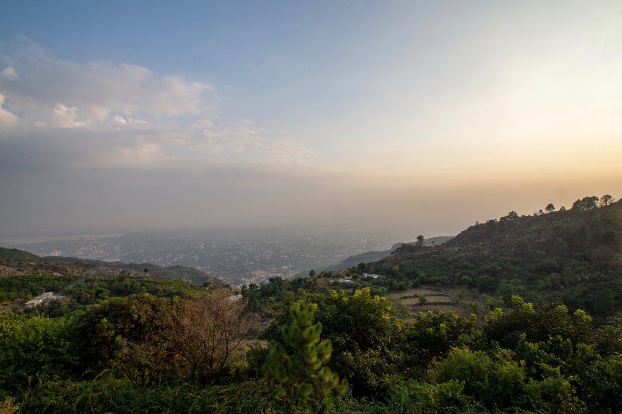 Sonnenuntergang von den Margalla Hills