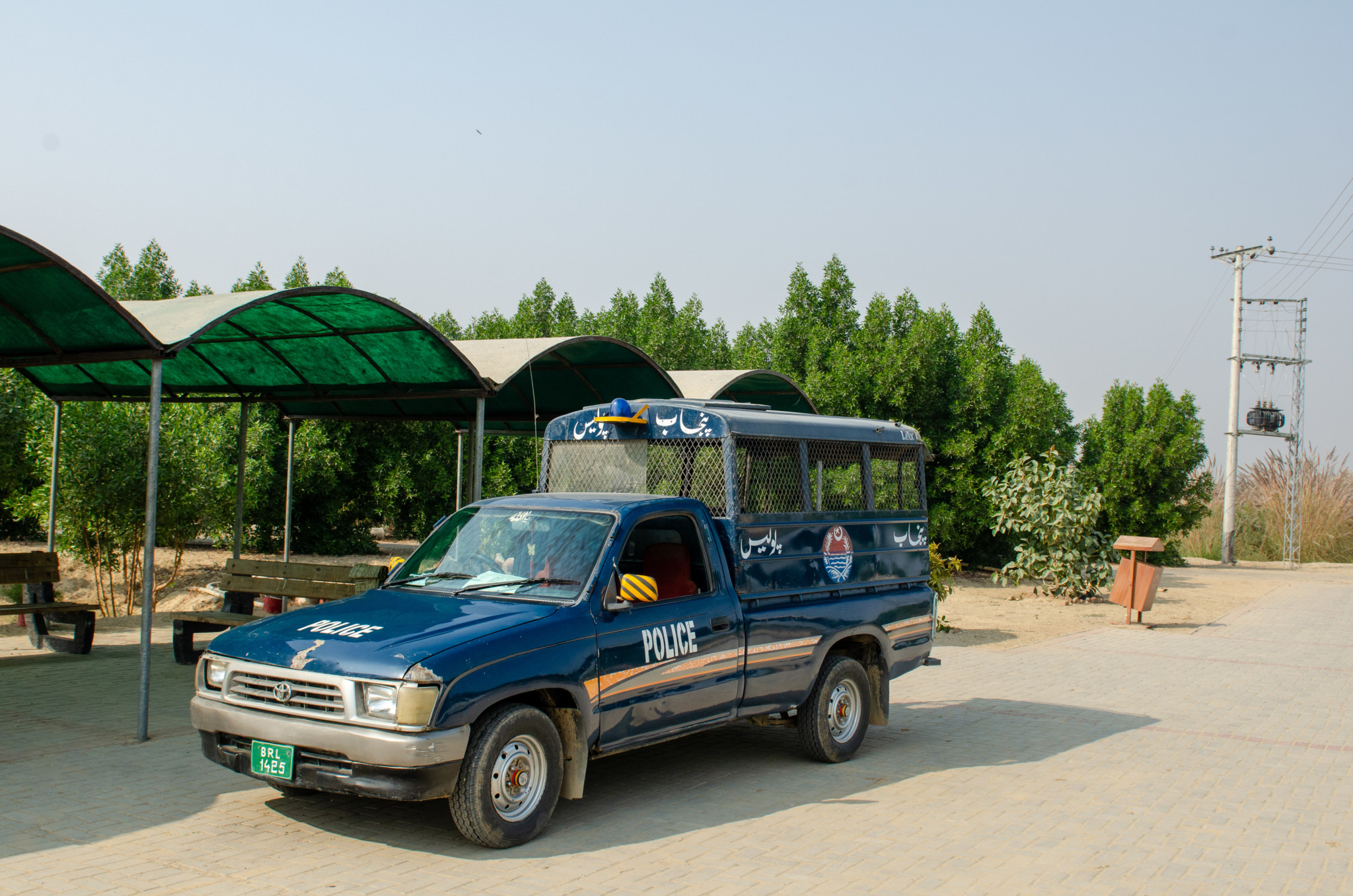 Polizeieskorte in Pakistan