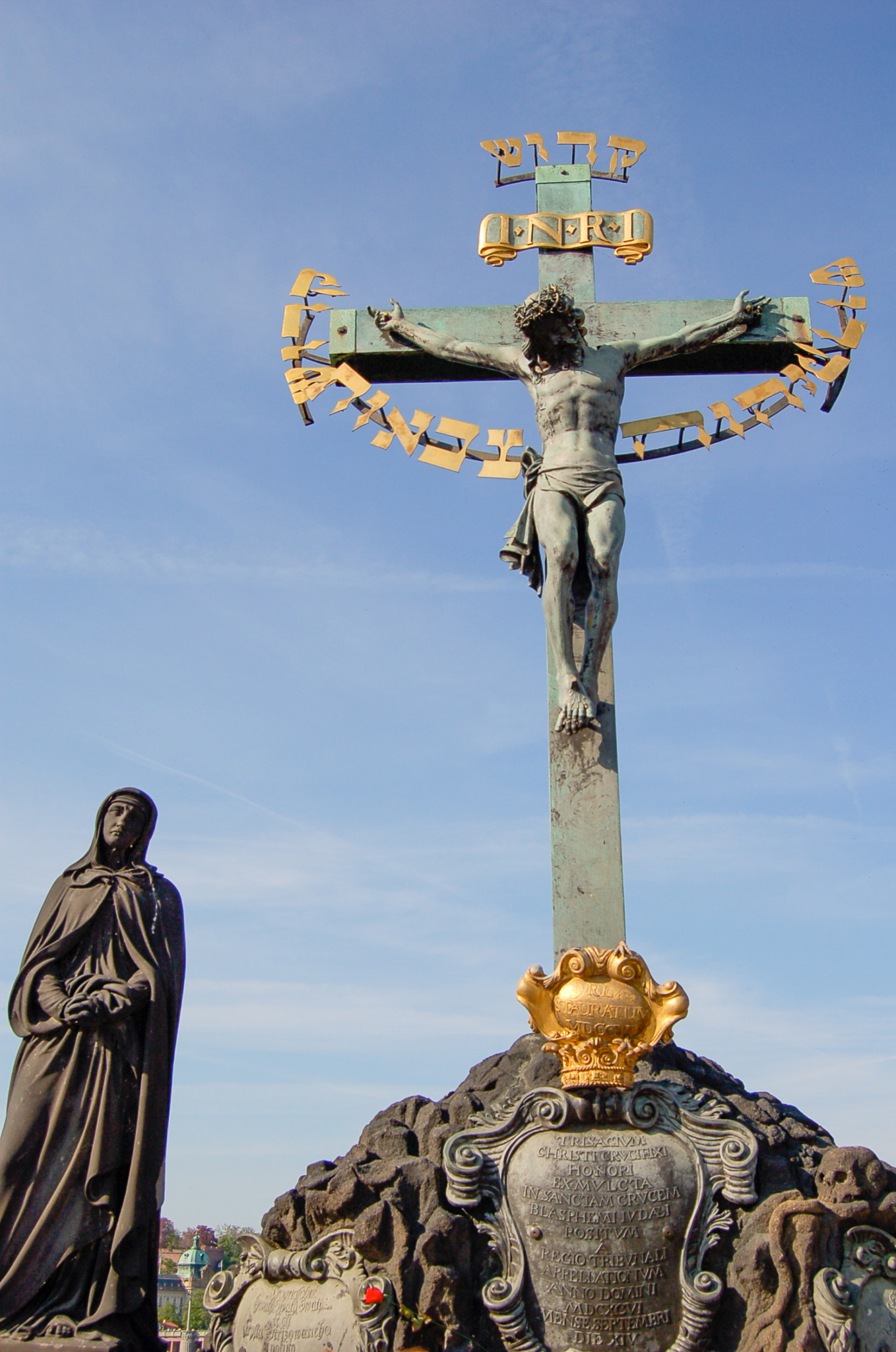 Statue auf der Karlsbrücke in Prag