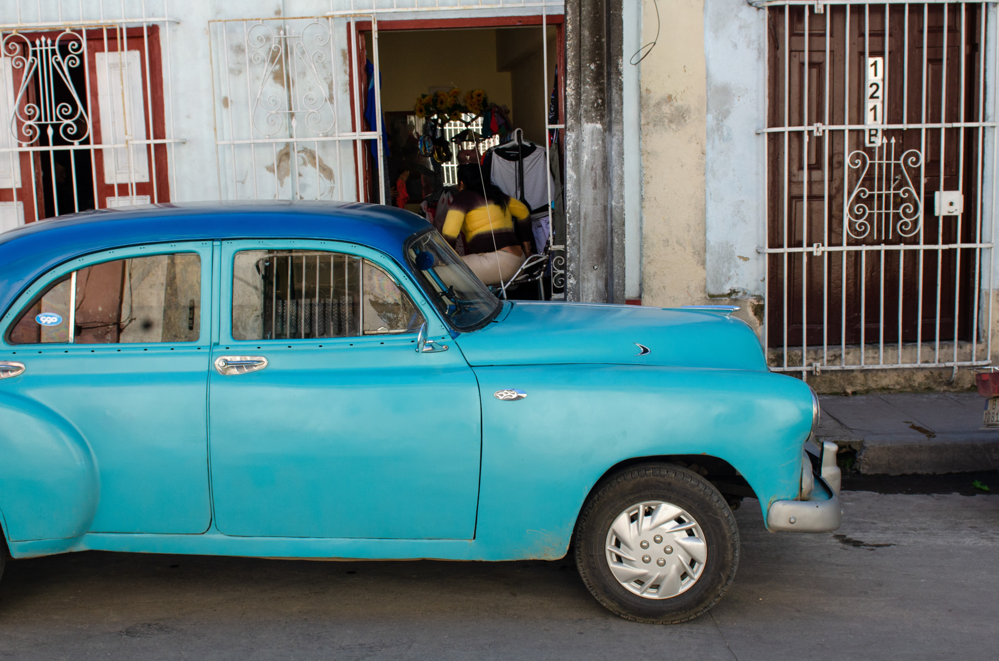 Auch im Kuba heute sieht man alte Oldtimer.