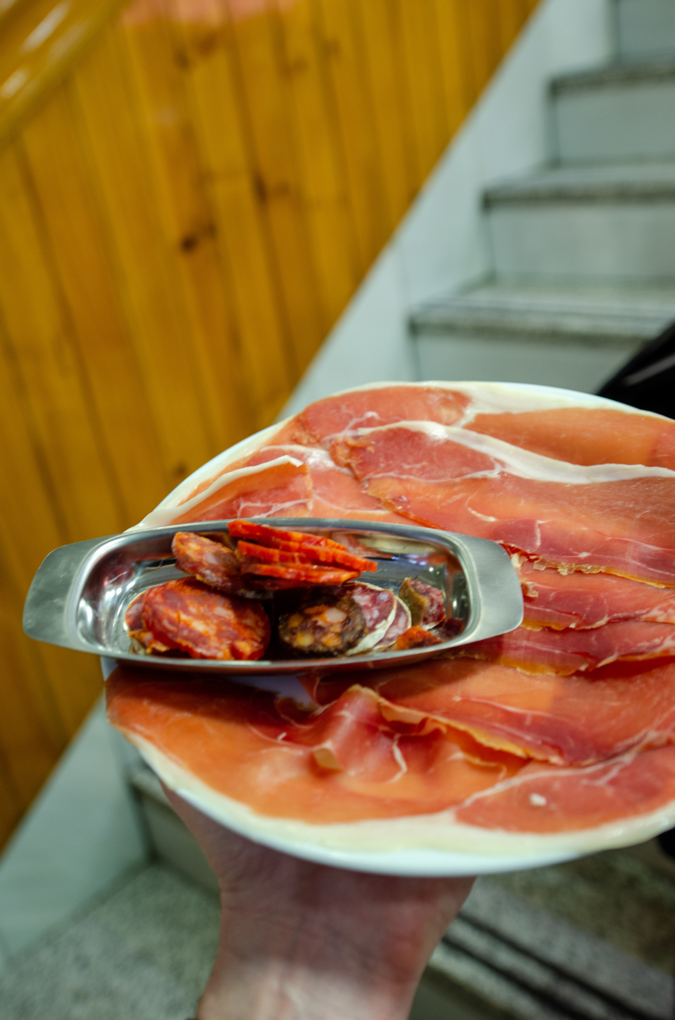 Schinken im Museo del Jamon