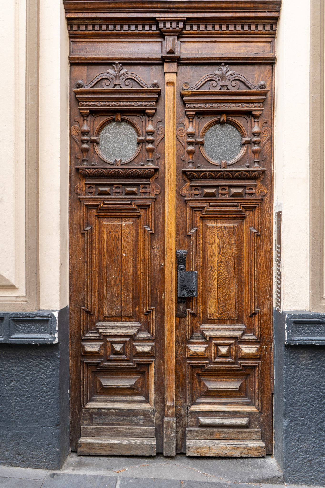 Schöne Türen gibt es in Koblenz überall