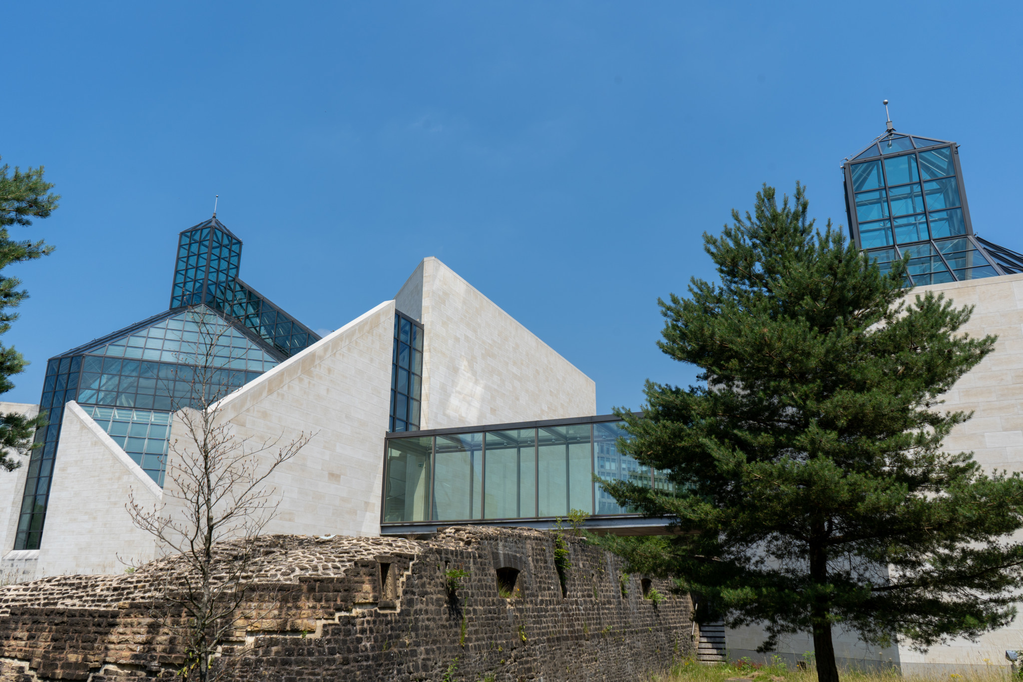 MUDAM