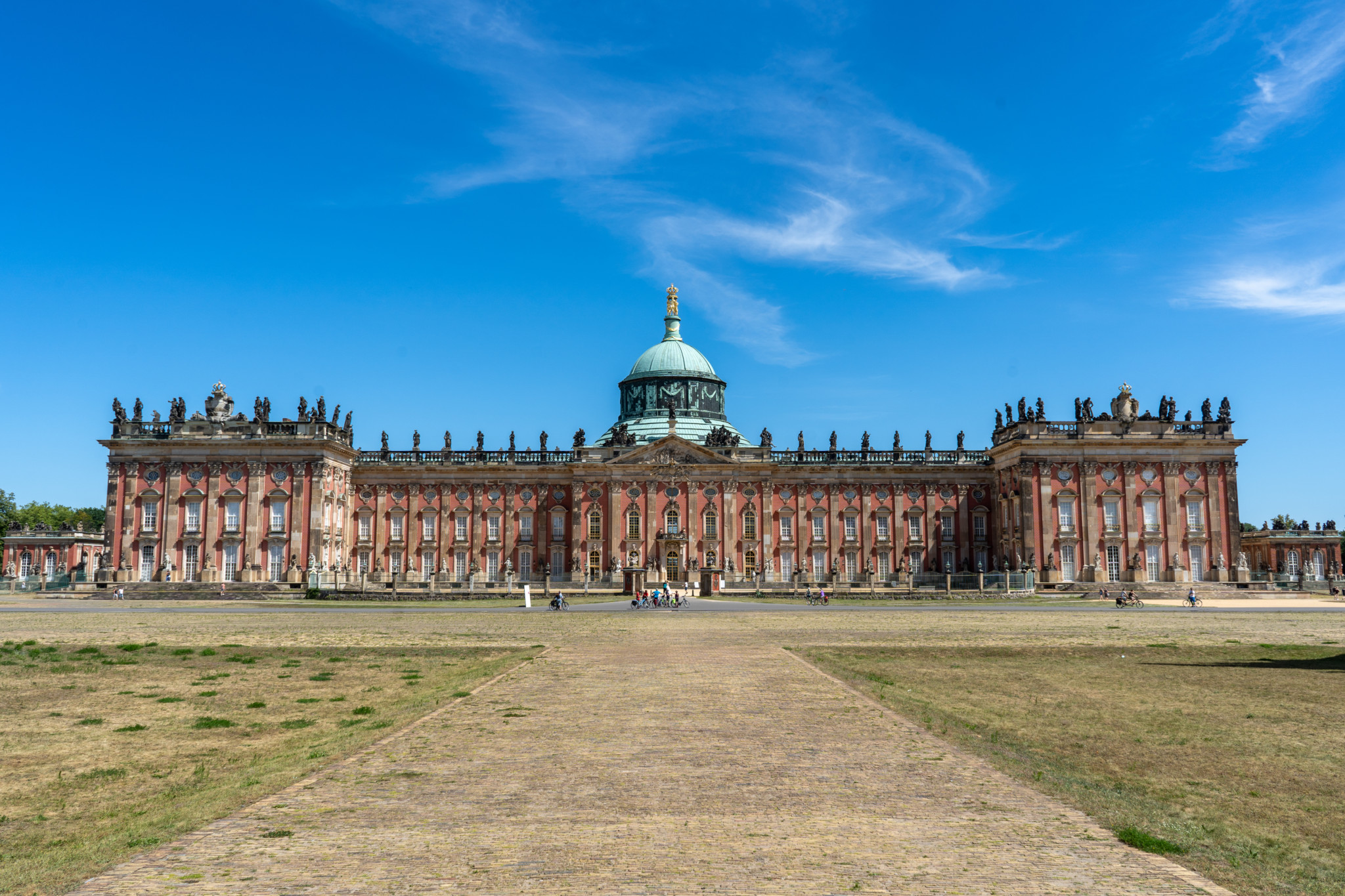 Das Neue Palais gehört zu den wichtigsten Potsdam Sehenswürdigkeiten