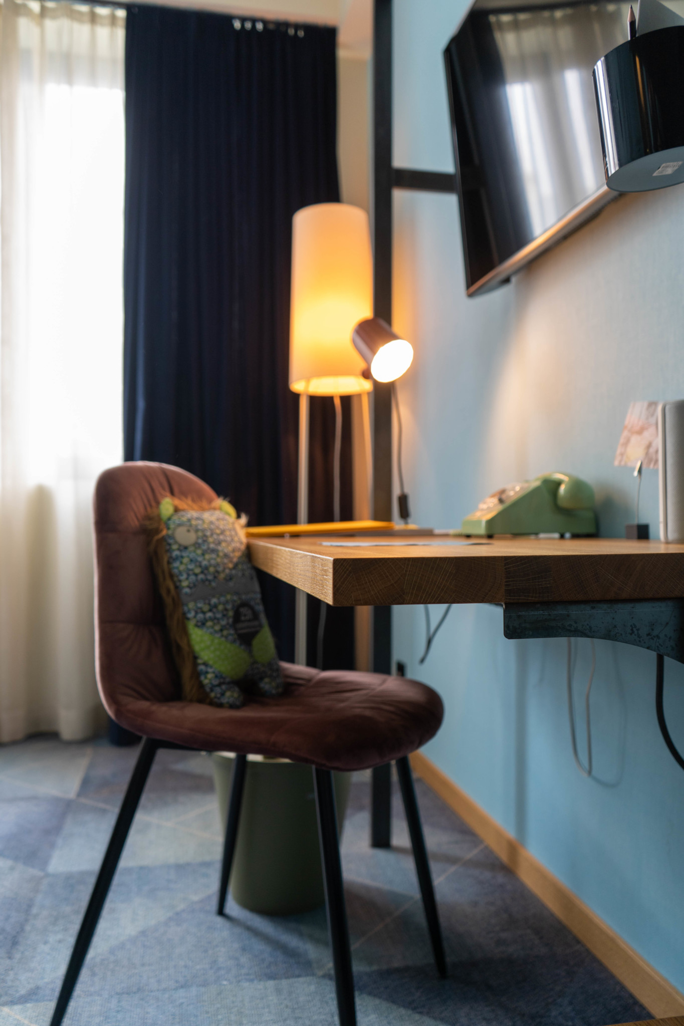 Arbeitsbereich im Zimmer vom 25hours