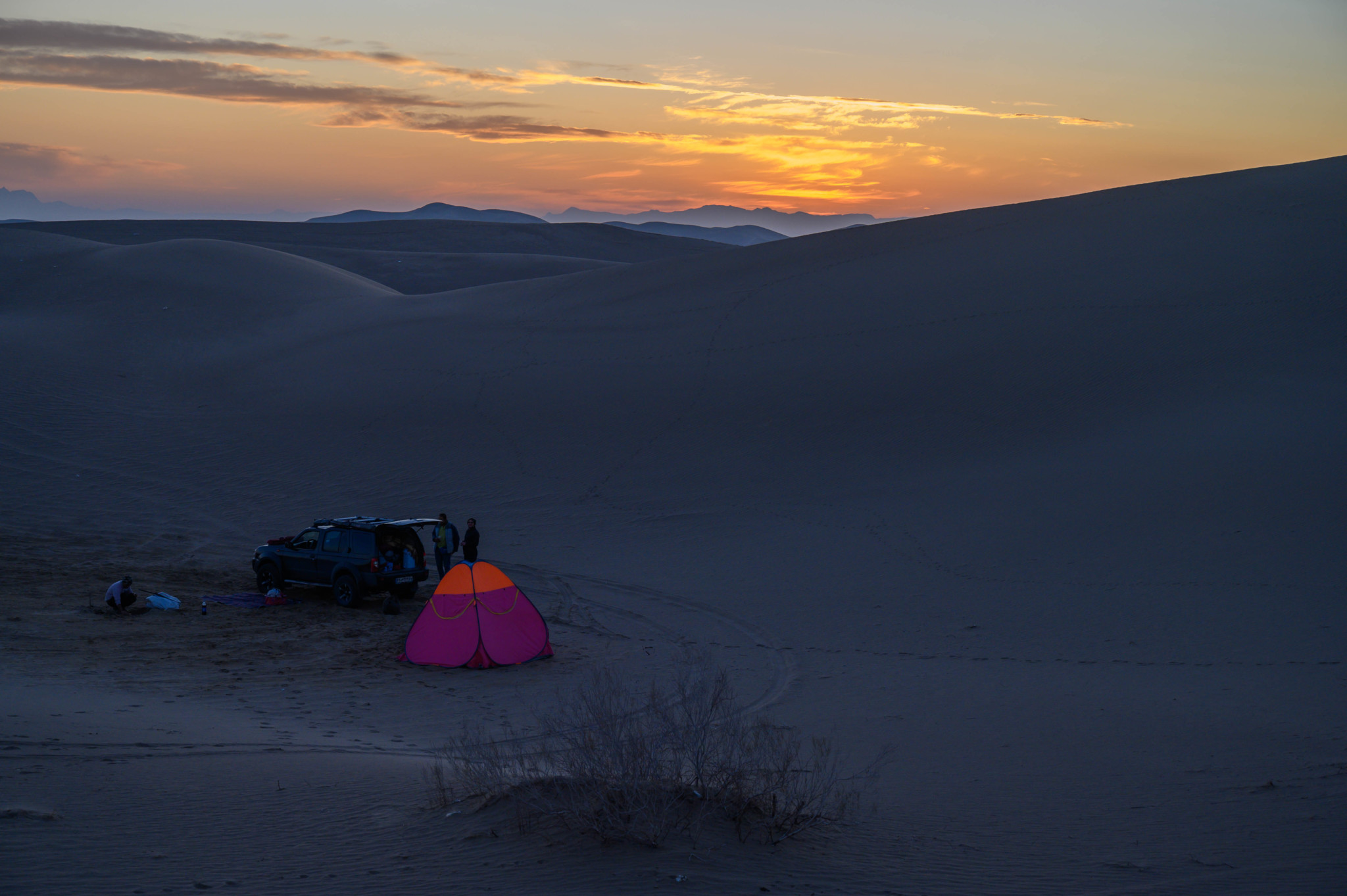 Camping in der Wüste Persiens