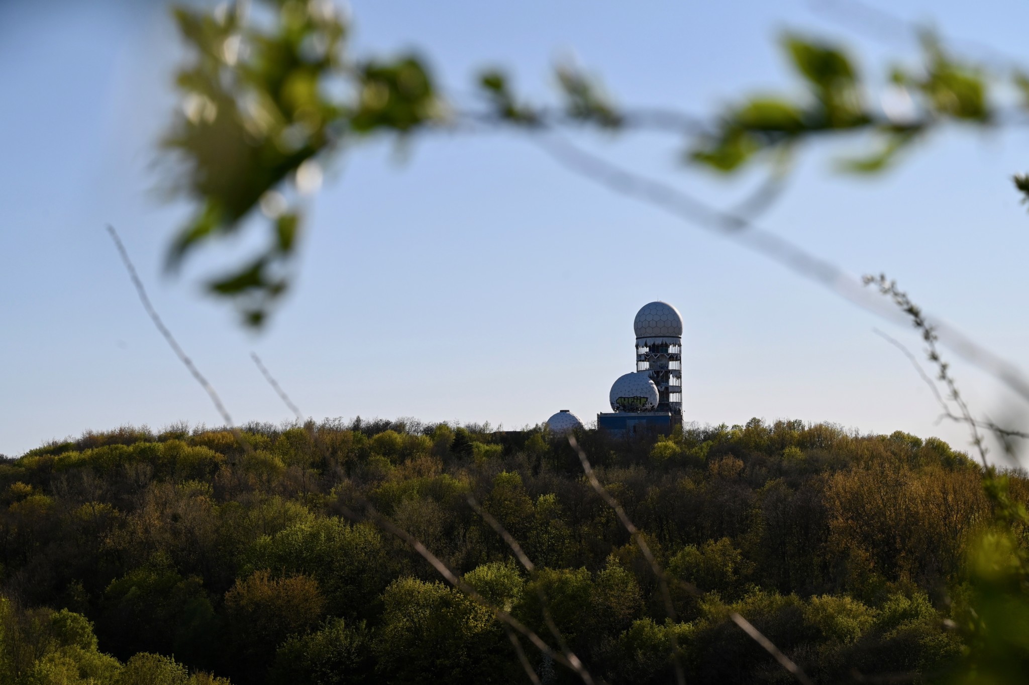 Blick auf den Teufelsberg vom Drachenberg aus