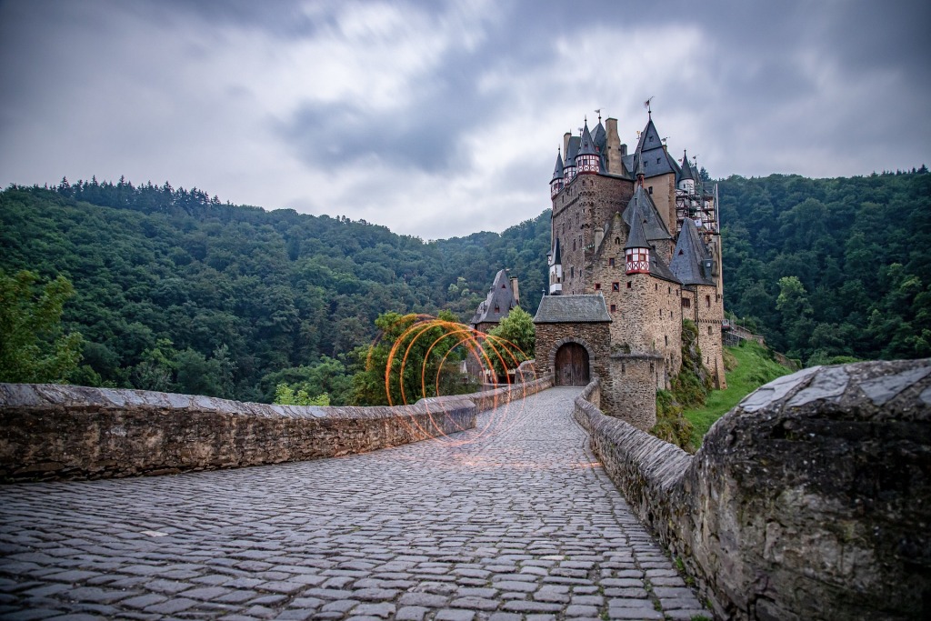 Burg Eltz ist eine der schönsten Deutschland Sehenswürdigkeiten und Highlights