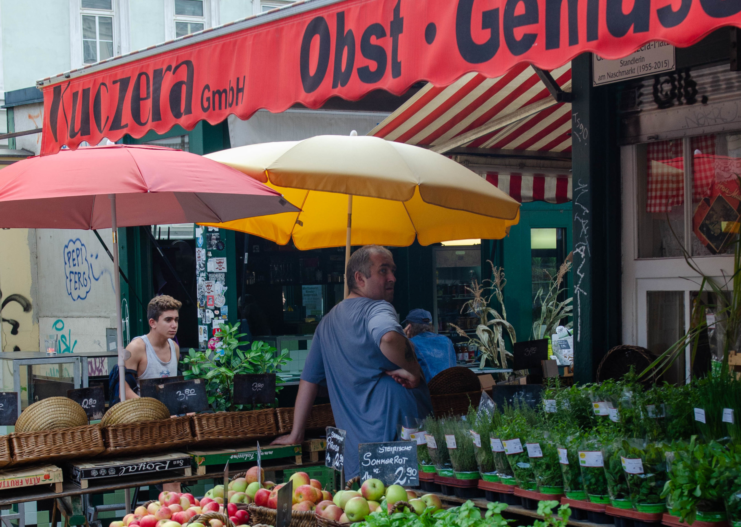 Der Naschmarkt ist bei Touristen eine beliebte Attraktion 