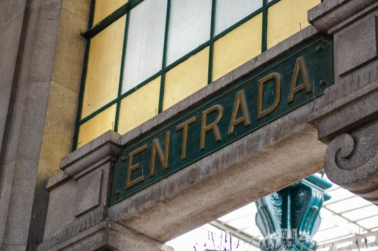 Bahnhof Sao Bento – eine der wichtigsten Porto Sehenswürdigkeiten
