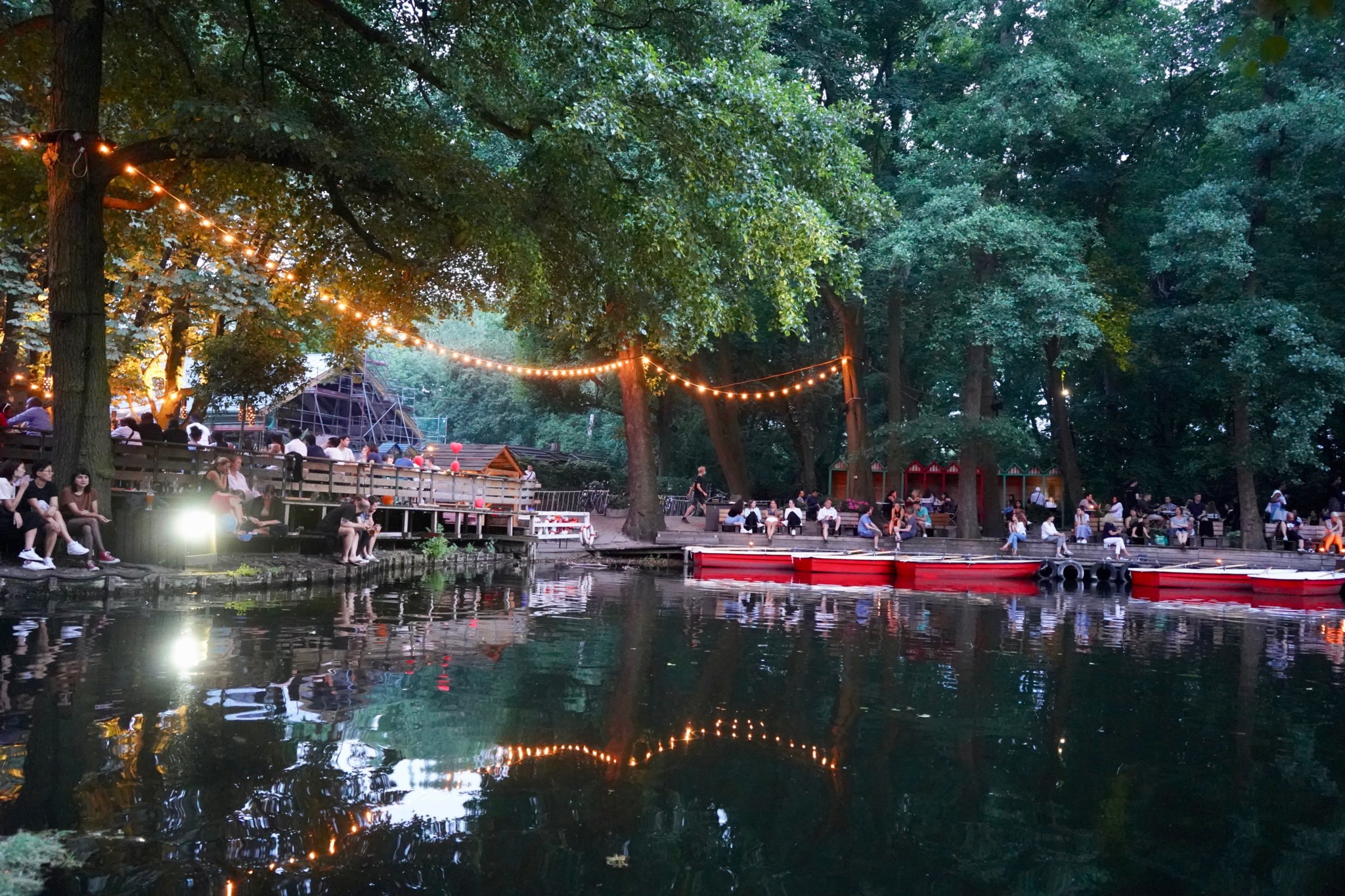 Mitten im Tiergarten befindet sich das Café am Neuen See