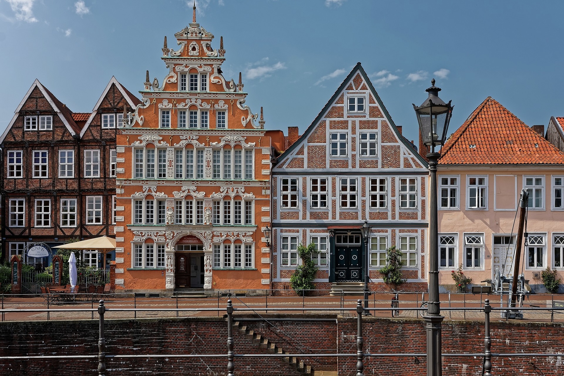 Eines der besten Hamburg Ausflugsziele ist Stade mit den Fachwerkhäusern