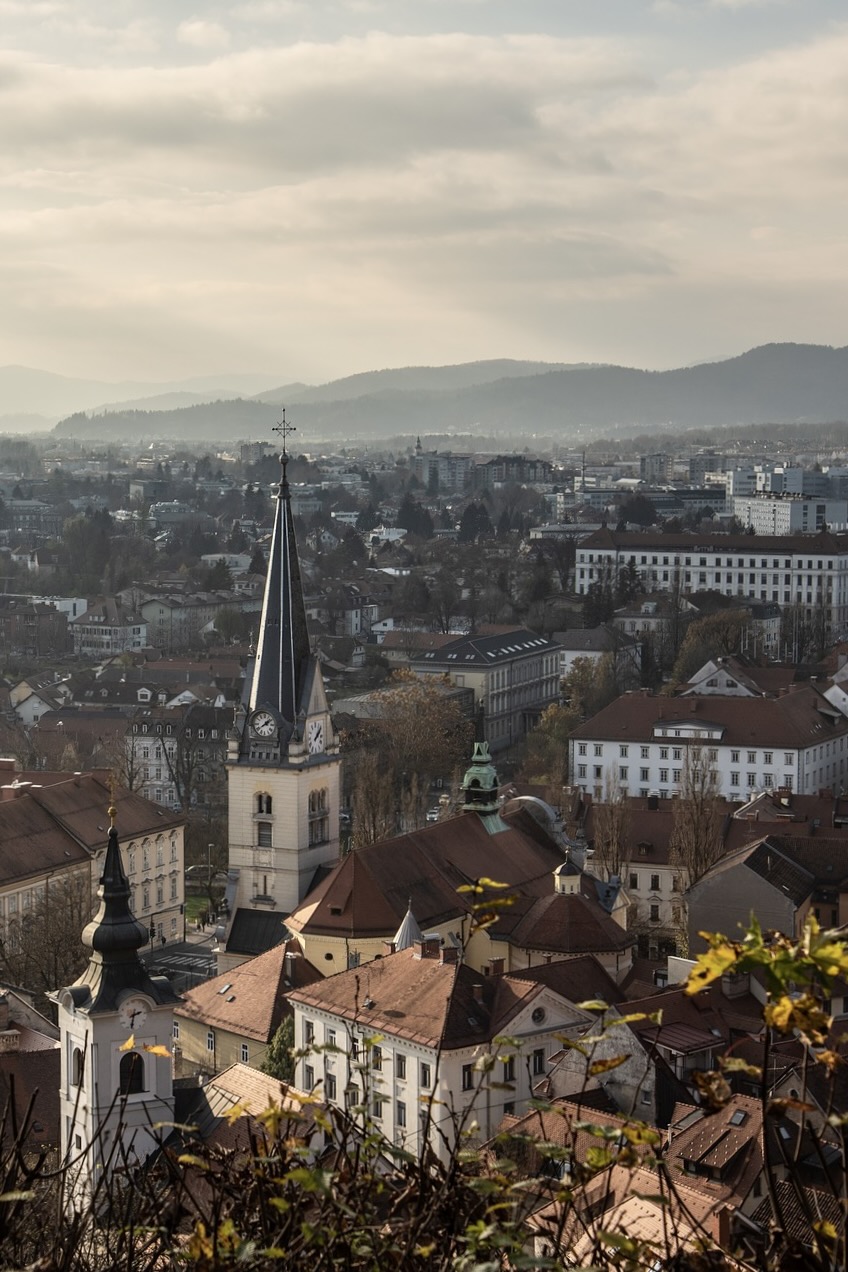 Aussicht auf Ljubljana im Herbst