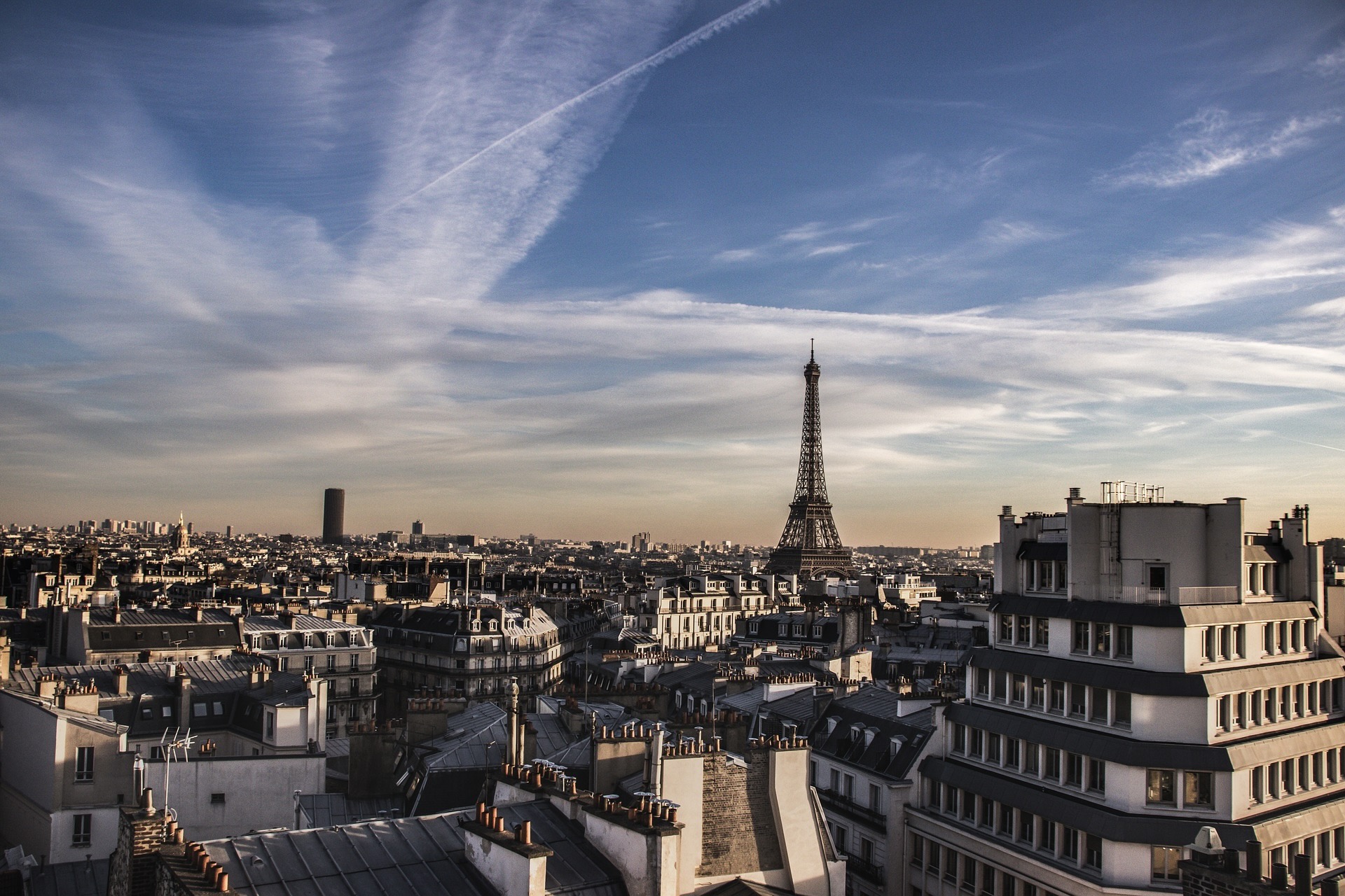 Eiffelturm: die wichtigste unter den Paris Sehenswürdigkeiten