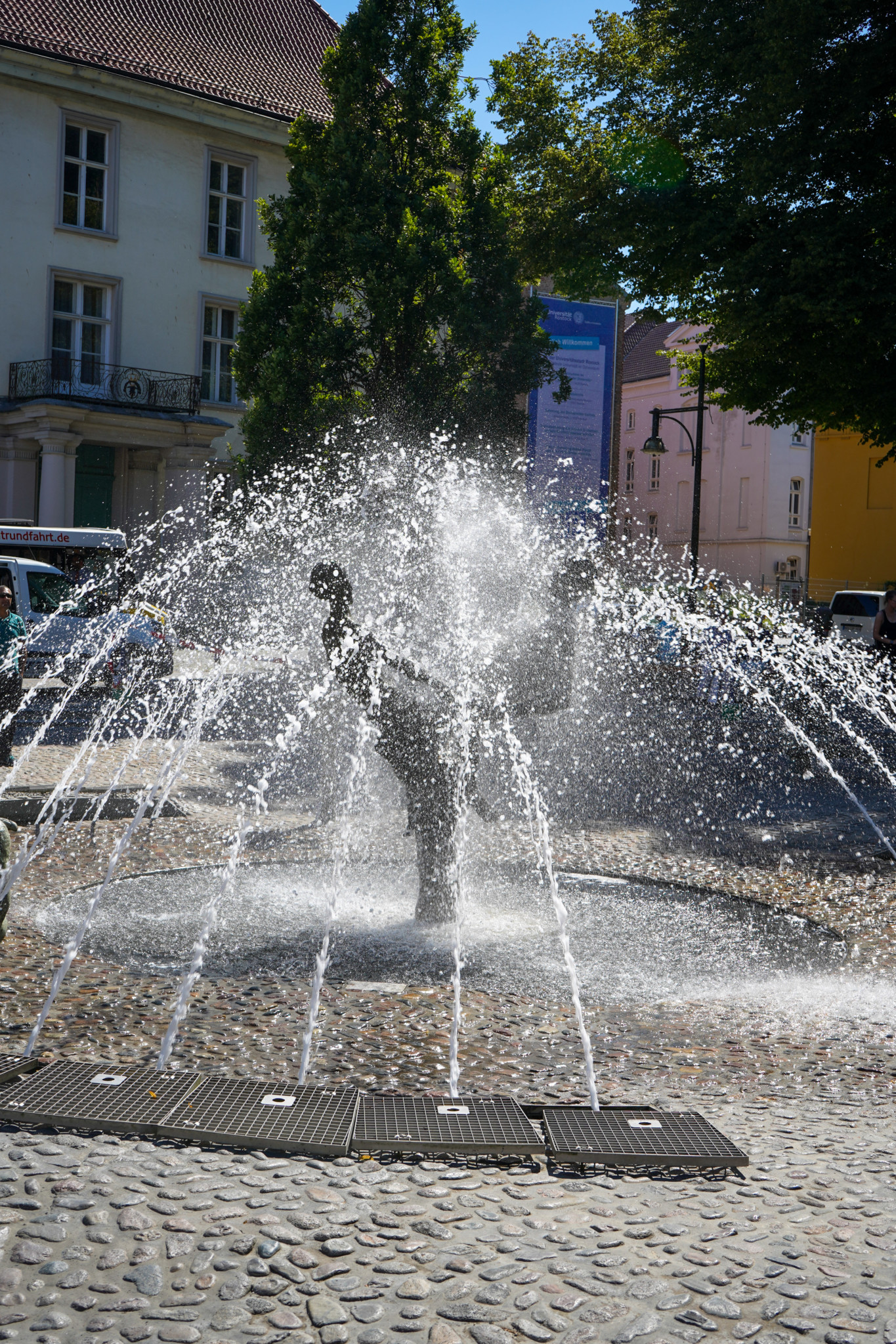 MV Sehenswürdigkeiten: Pornobrunnen in Rostock