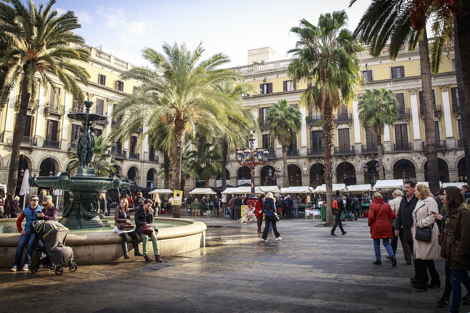 Barcelona ist hat viele schöne Plätze in der Altstadt