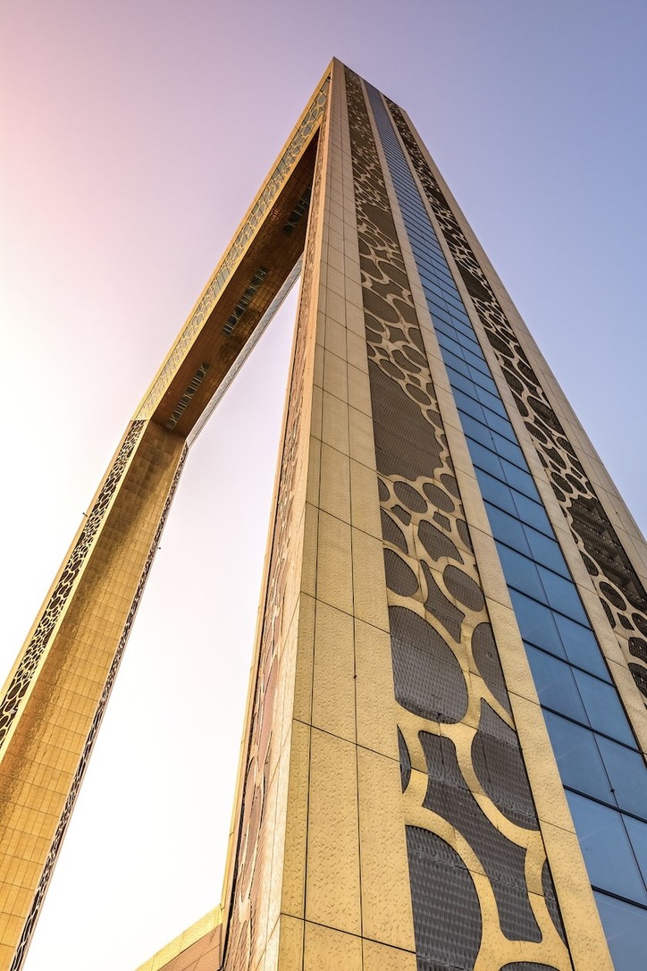 Dubai Frame ist eines der neuen Dubai Sehenswürdigkeiten