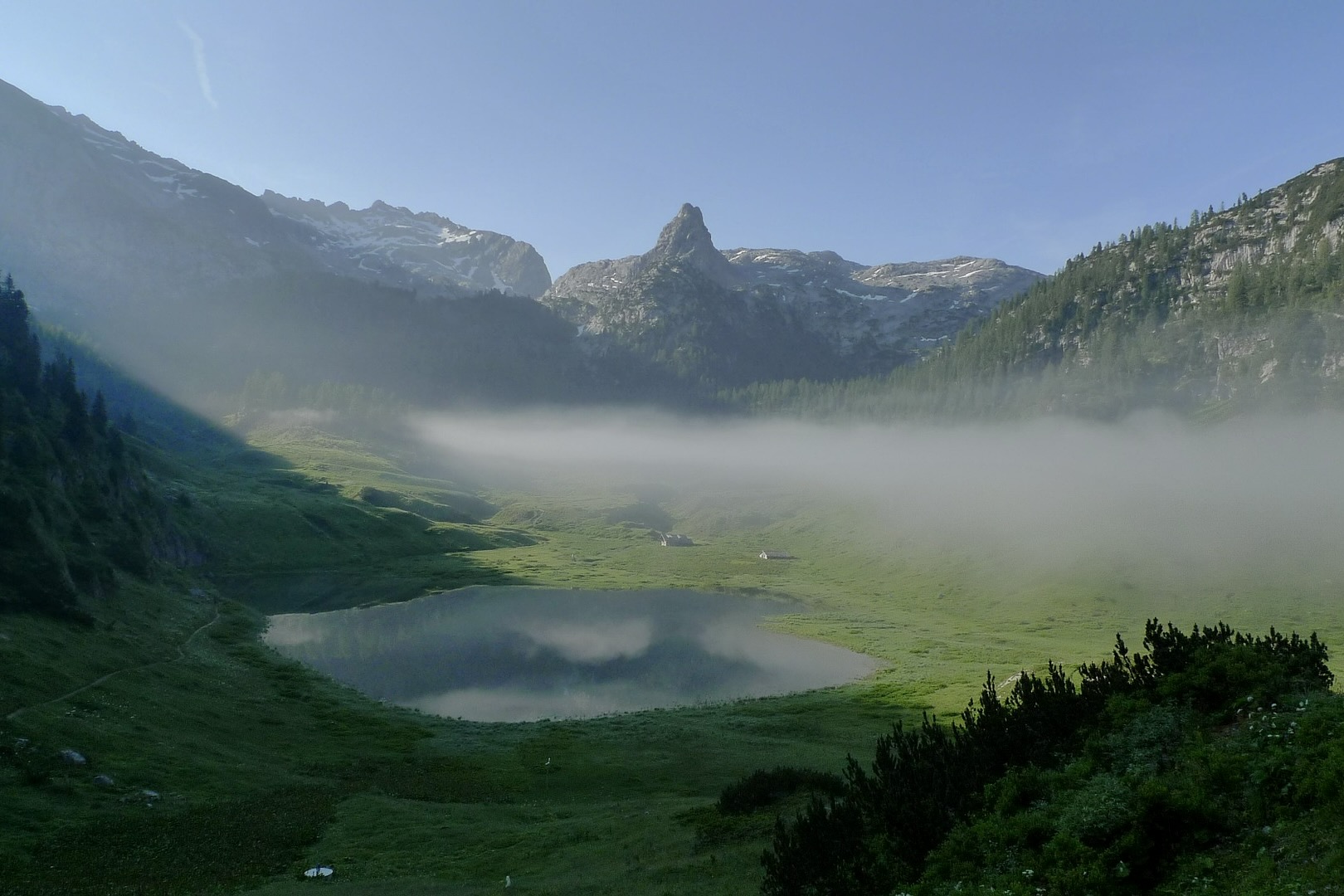 Der Funtensee ist ein See in Bayern
