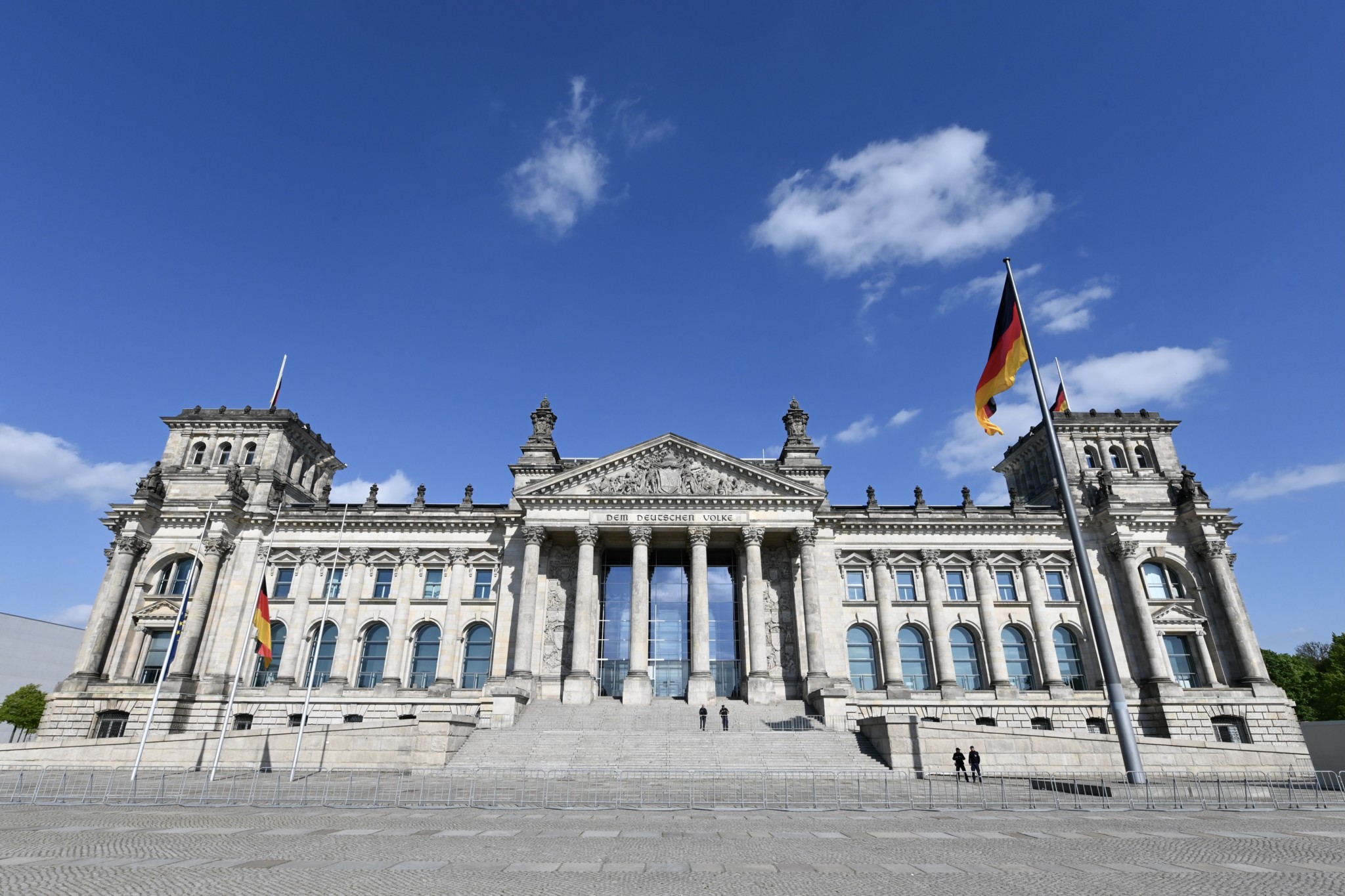 Gutes Reiseziel im März für eine Städtereise: Der Reichstag in Berlin