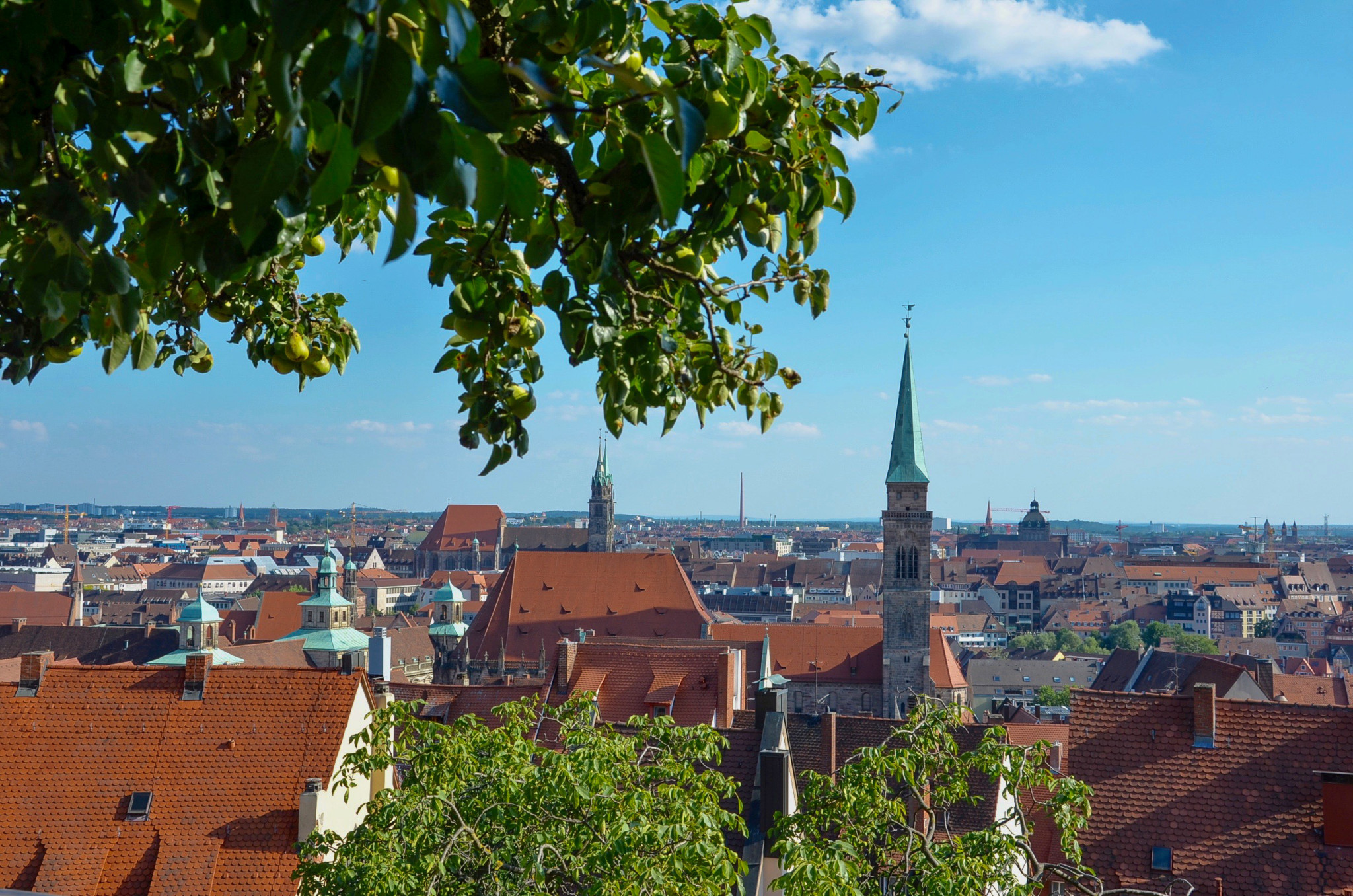 Ausblick von der Kaiserburg in Nürnberg in Franken