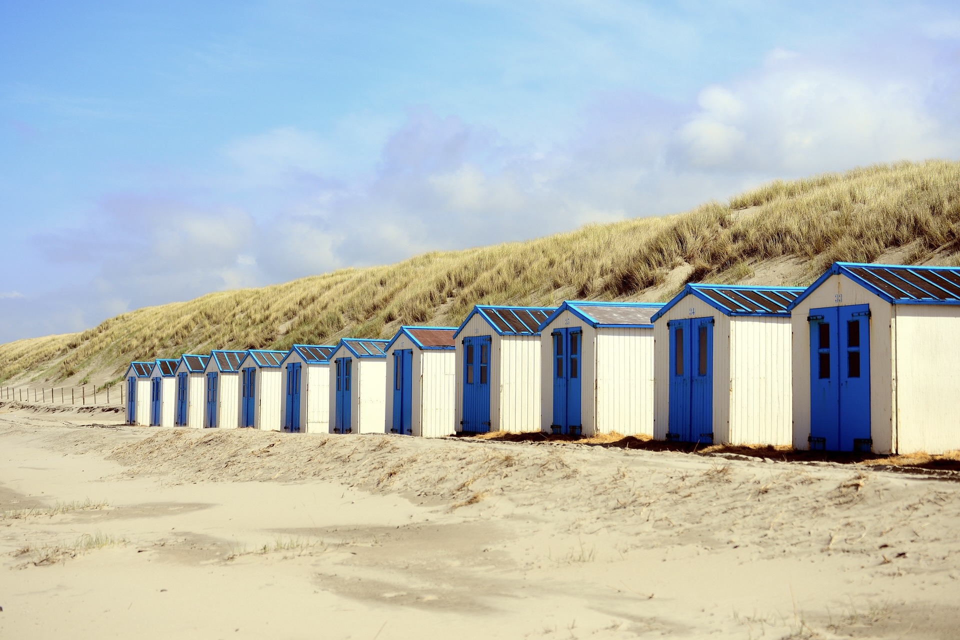 Strandhütten in Texel machen den Strand zu einem der schönsten in Holland