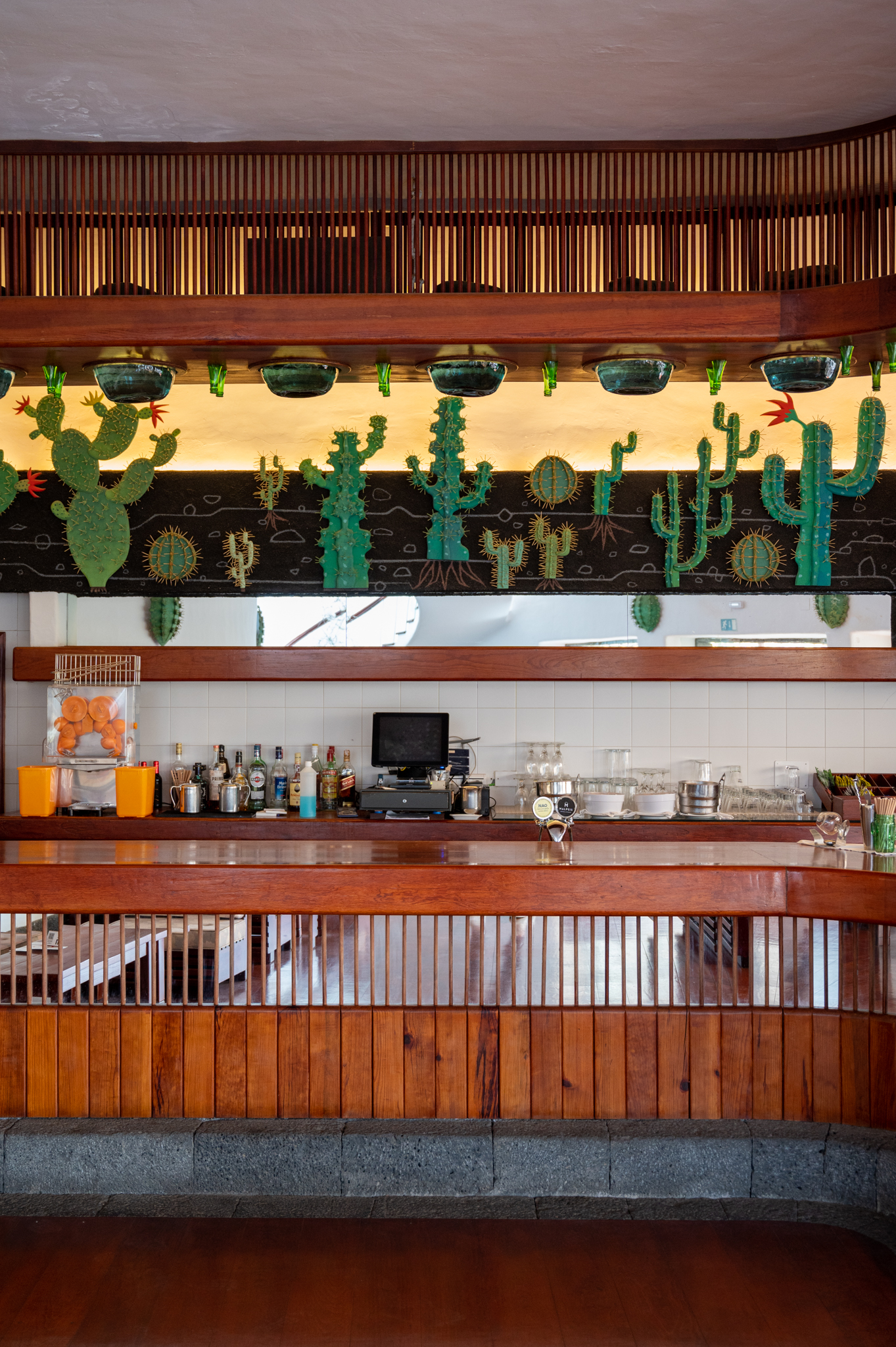 Bar im Kaktusgarten von Manrique