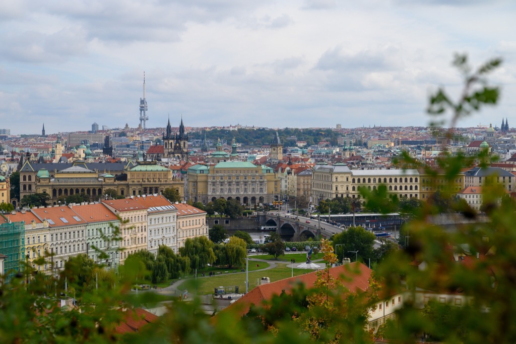 Ausblick über Prag im Juli