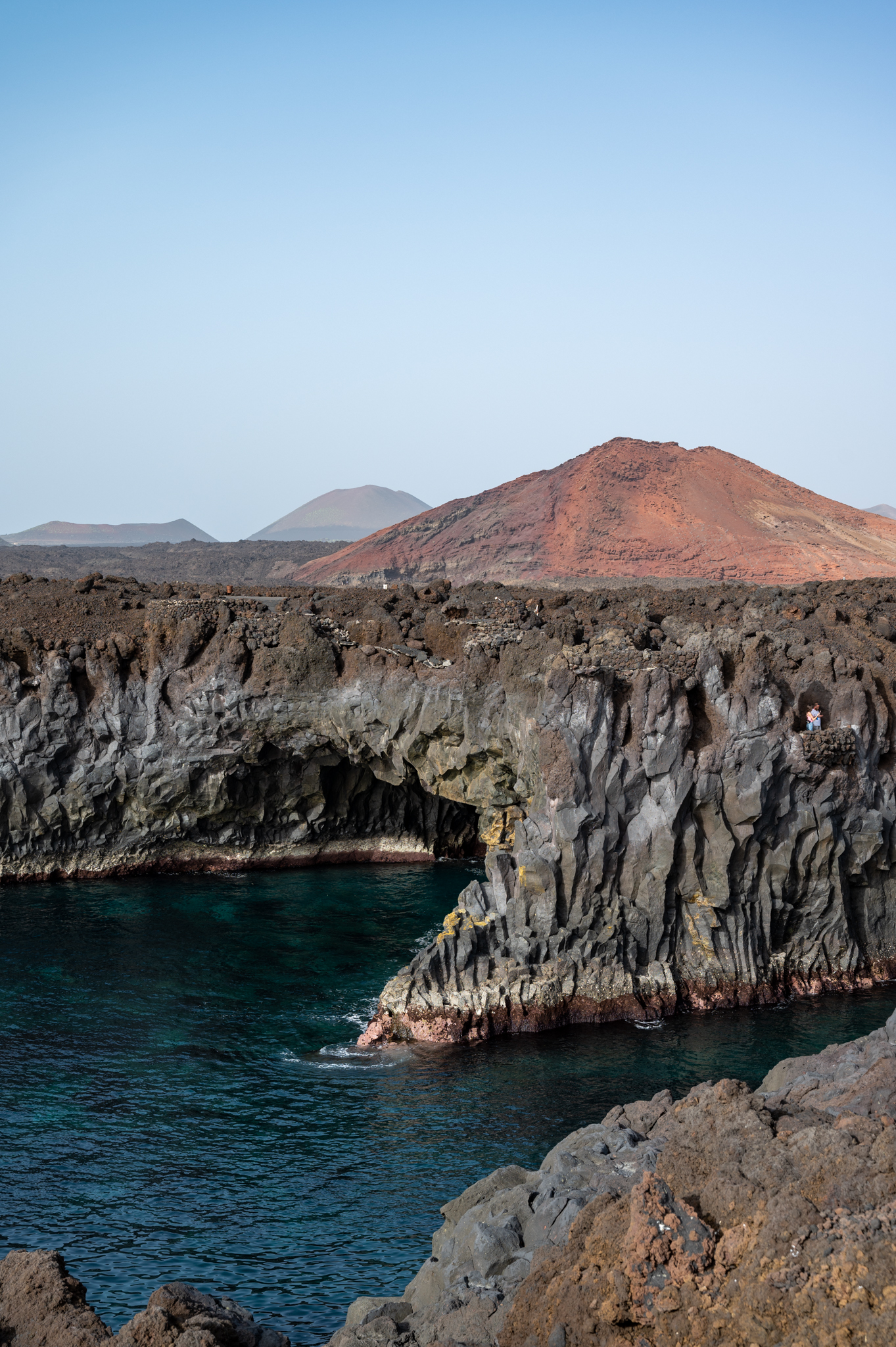 Die Klippen von los Hevrideros bei El Golfo