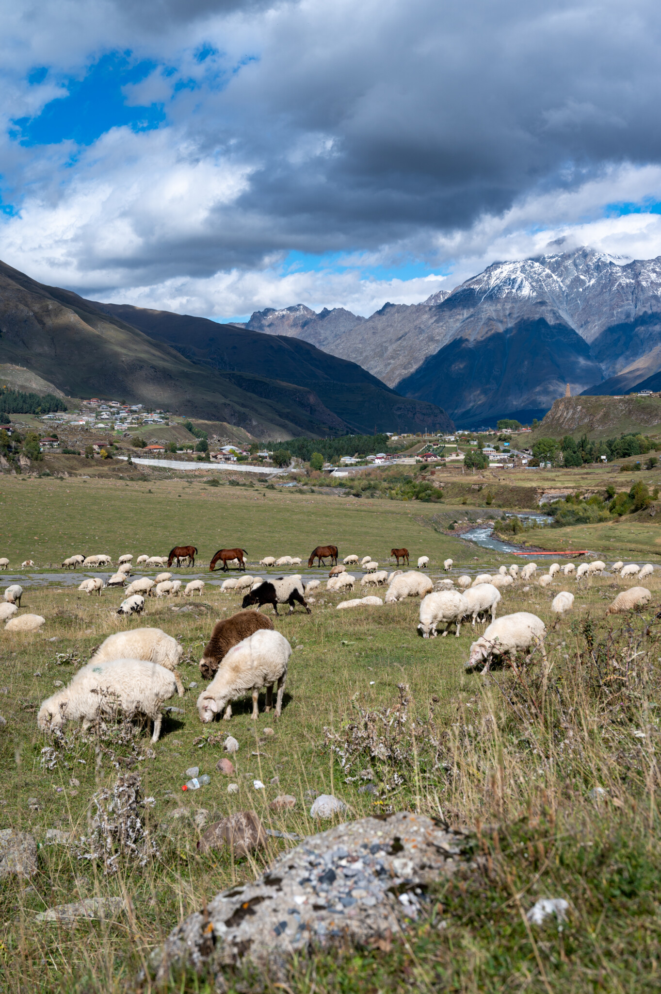 Kazbegi in Georgien