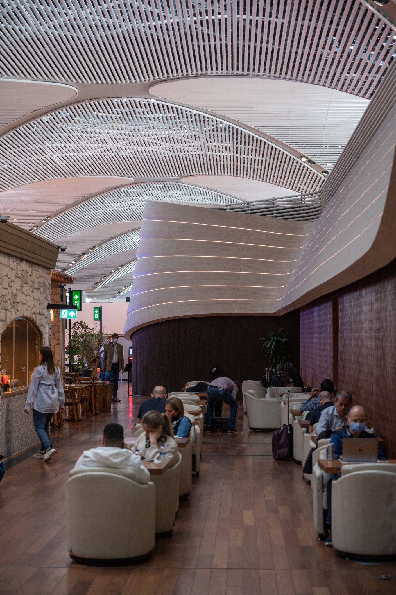 Sitzbereich in der Turkish Airlines Lounge Istanbul